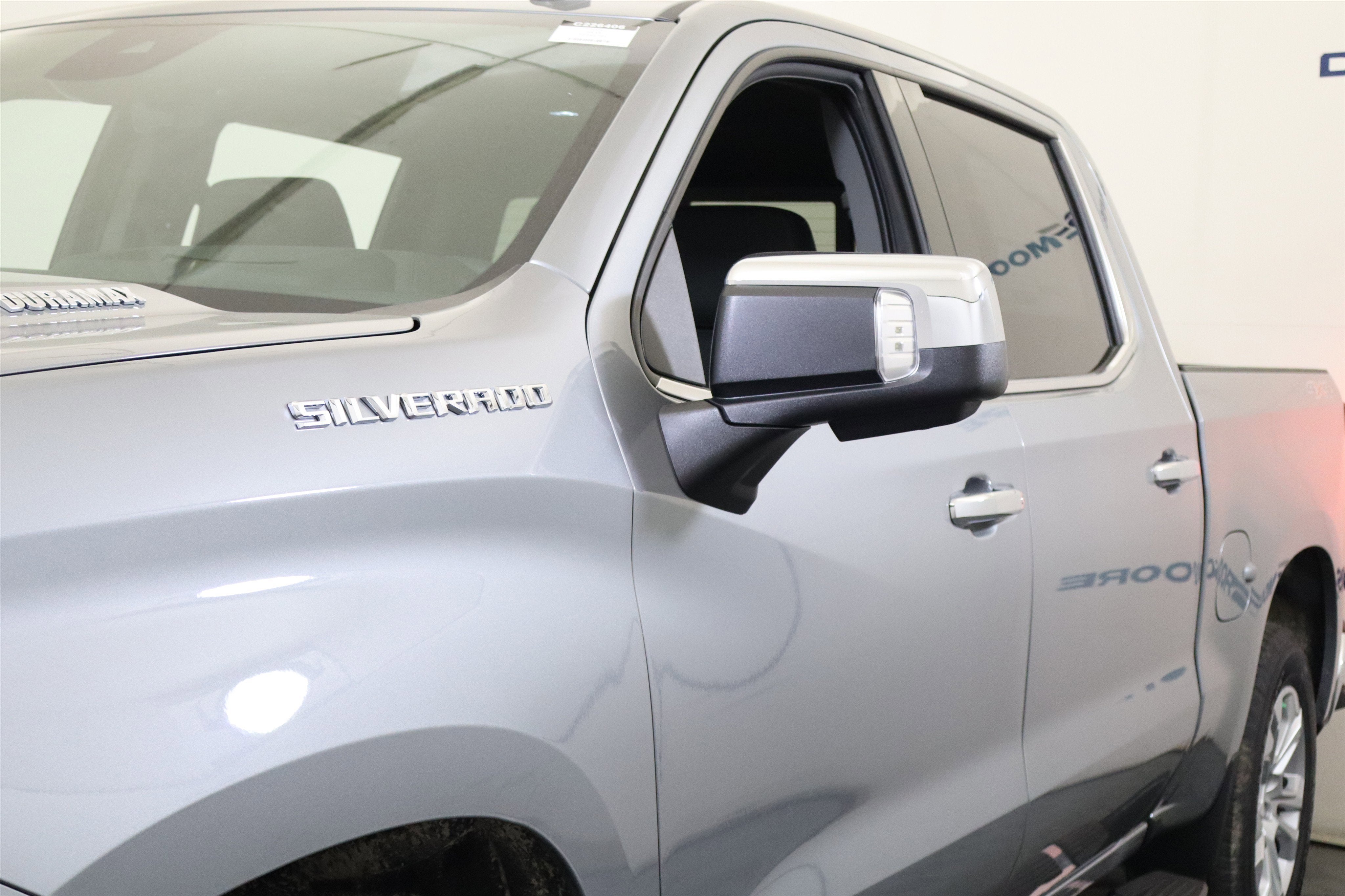 2026 Chevrolet Silverado 1500 LTZ Crew Cab 4WD