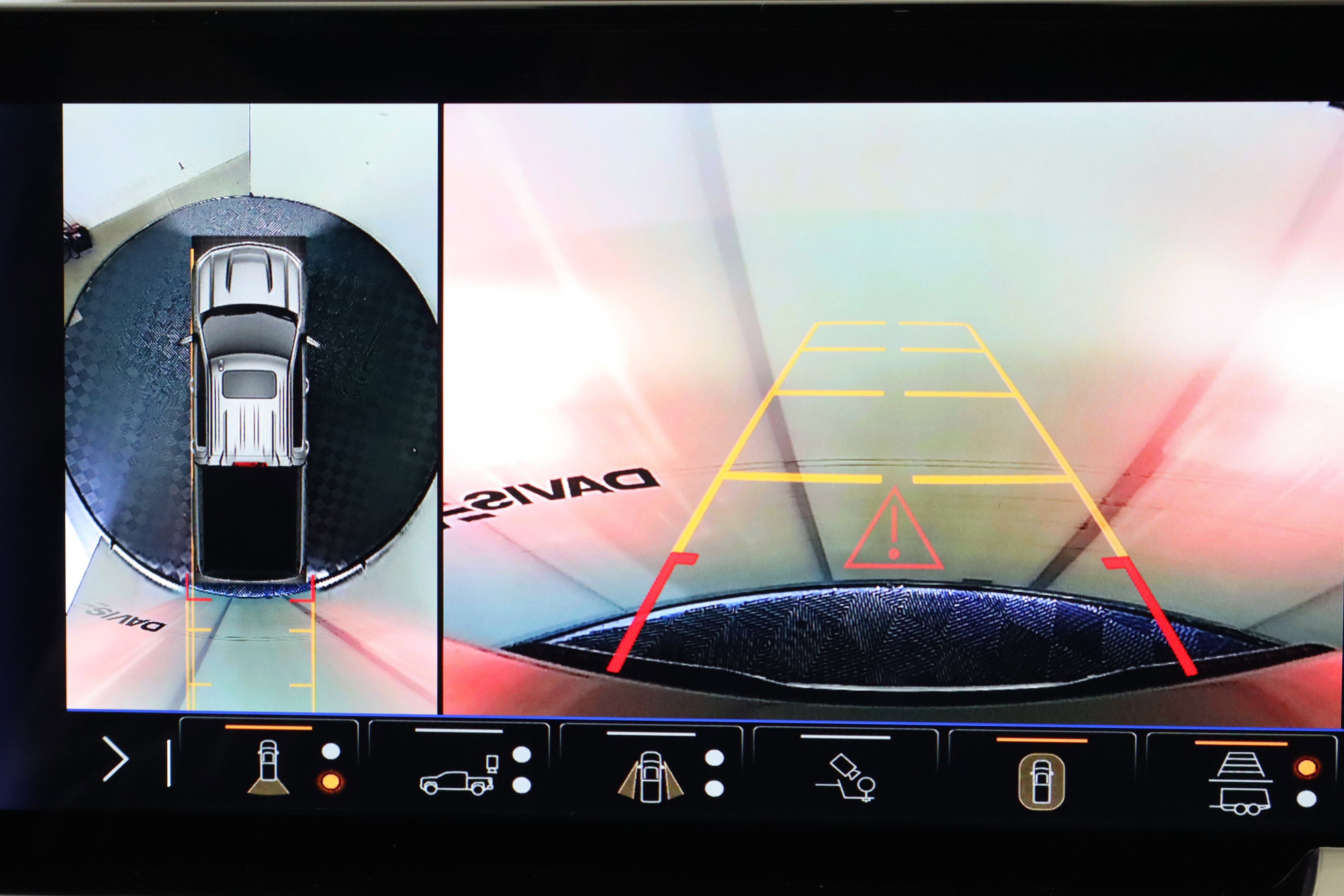 2026 Chevrolet Silverado 1500 LTZ Crew Cab 4WD