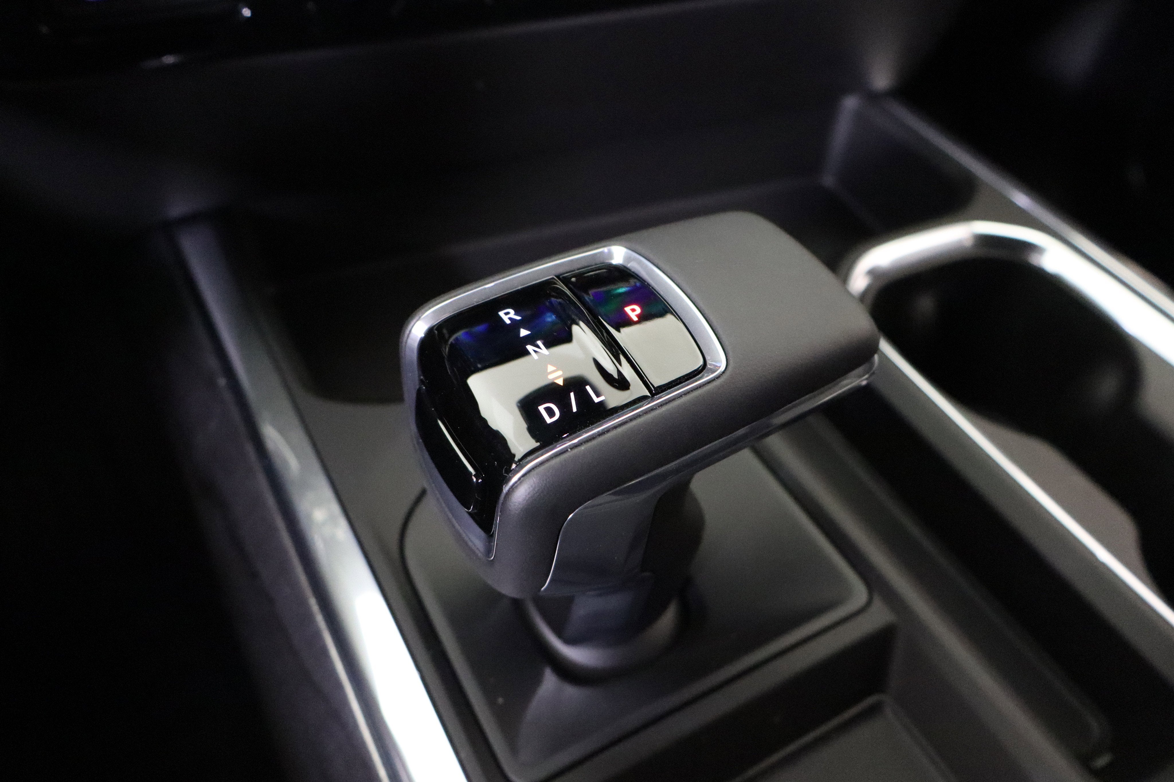 2026 Chevrolet Silverado 1500 LTZ Crew Cab 4WD