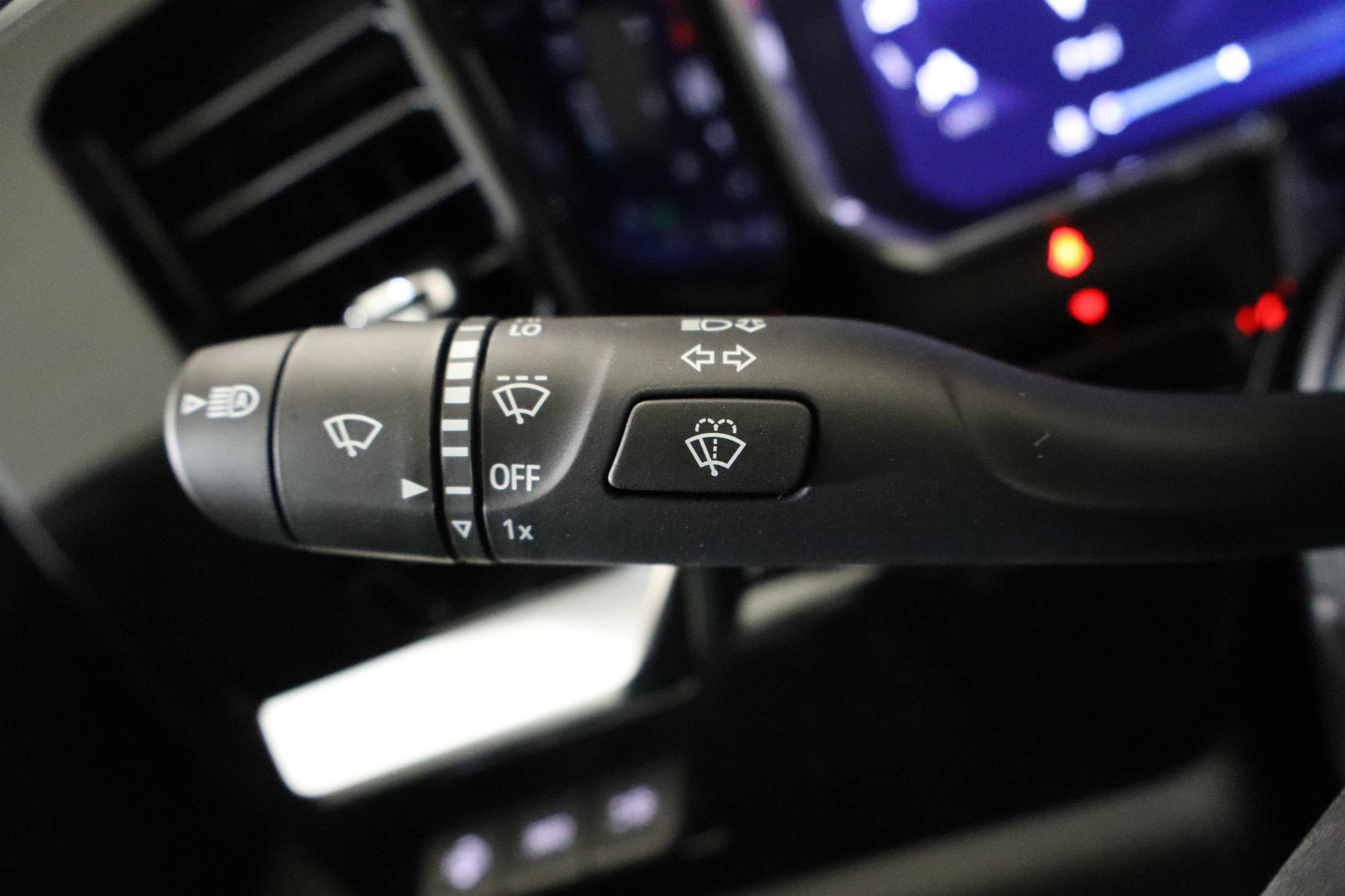 2026 Chevrolet Silverado 1500 LTZ Crew Cab 4WD