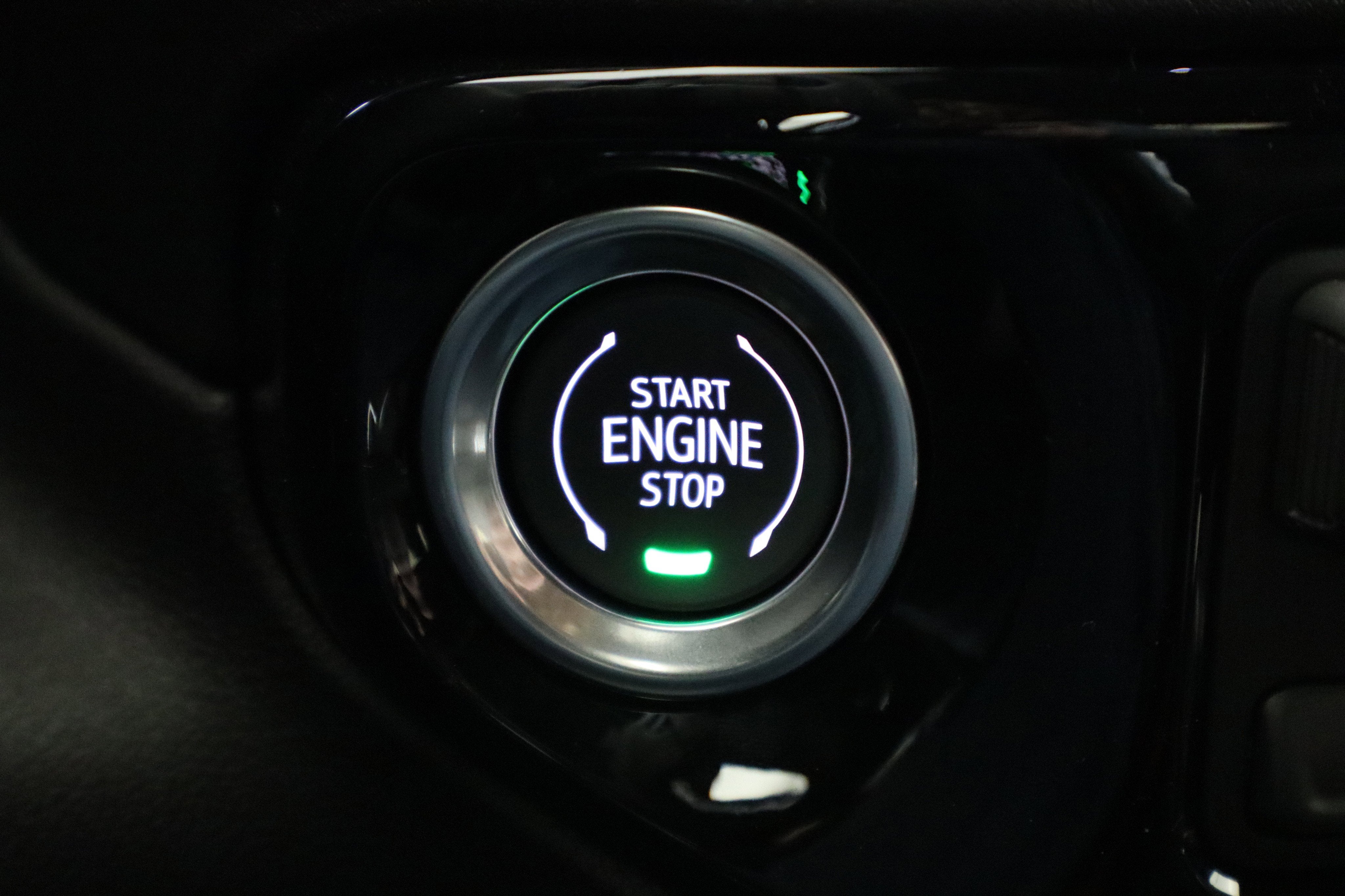 2026 Chevrolet Silverado 1500 LTZ Crew Cab 4WD