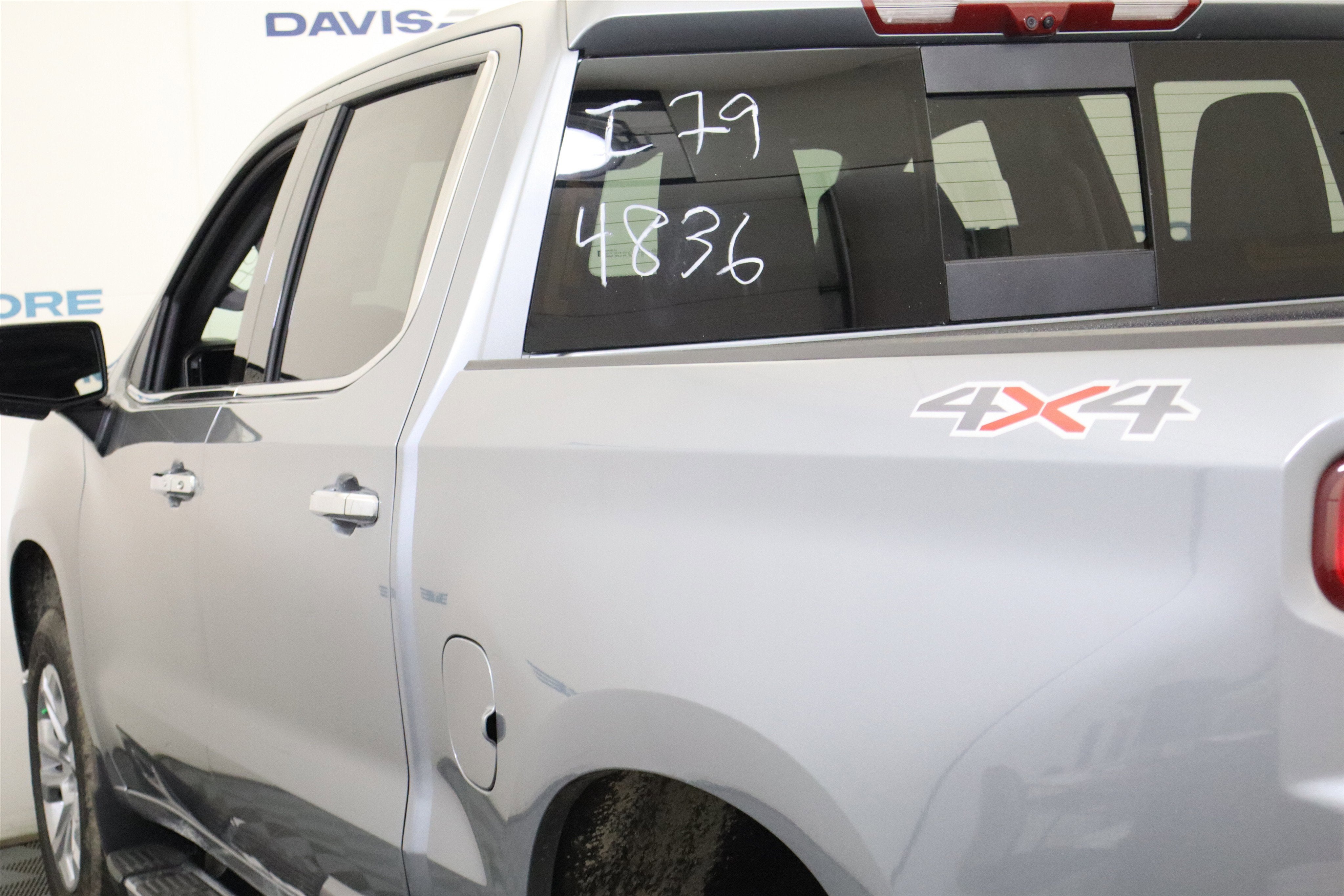 2026 Chevrolet Silverado 1500 LTZ Crew Cab 4WD