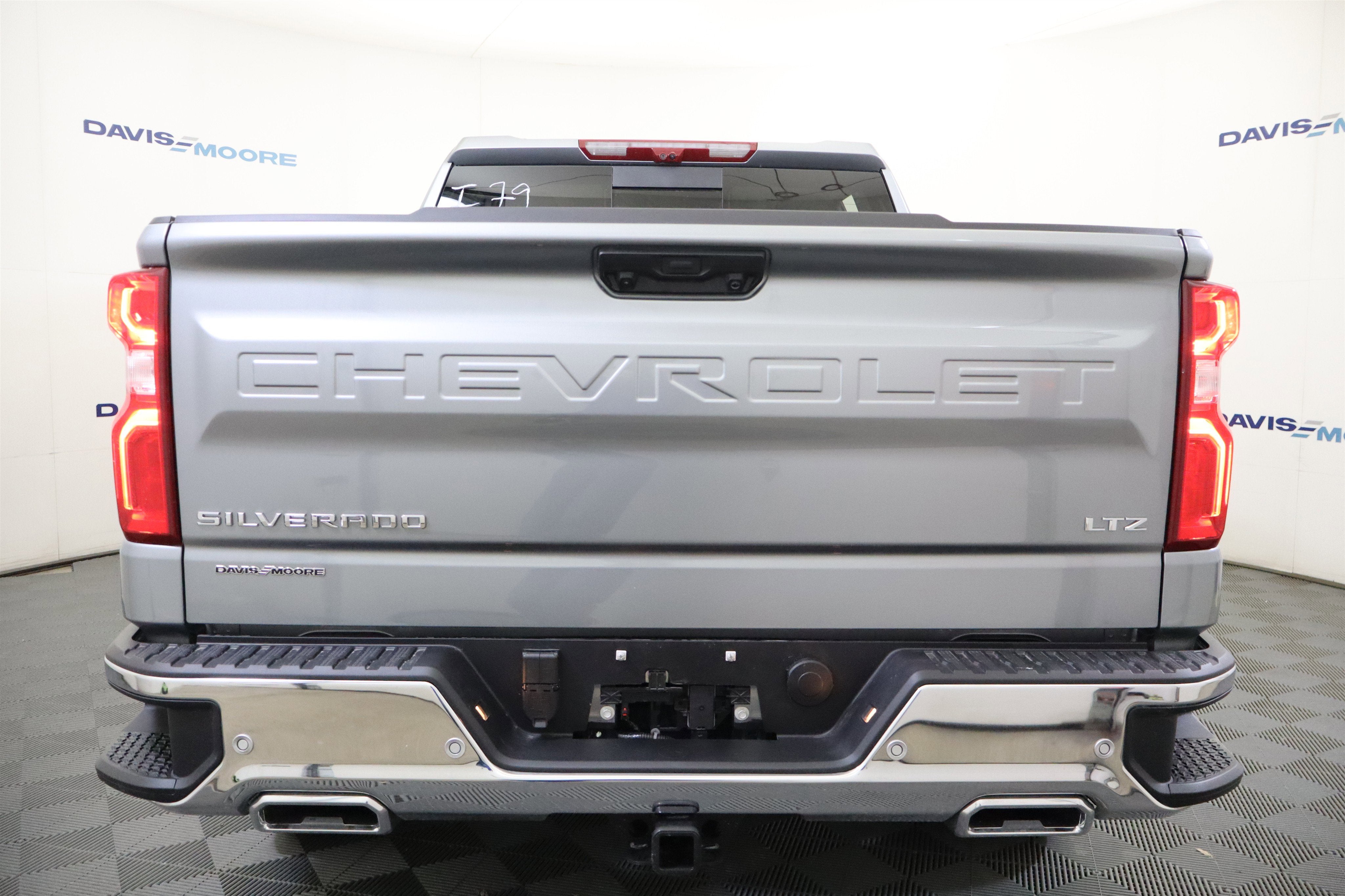 2026 Chevrolet Silverado 1500 LTZ Crew Cab 4WD