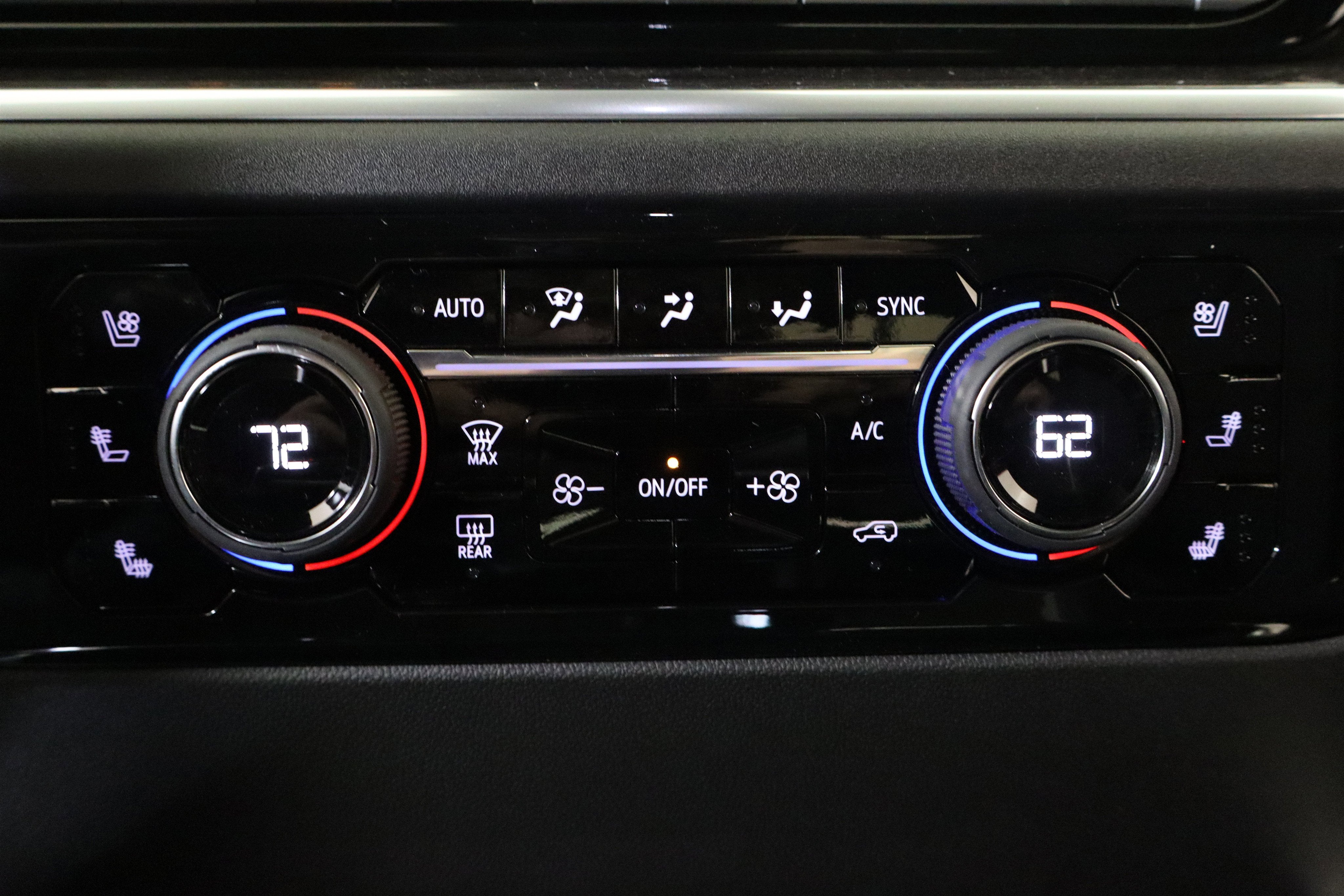 2026 Chevrolet Silverado 1500 LTZ Crew Cab 4WD