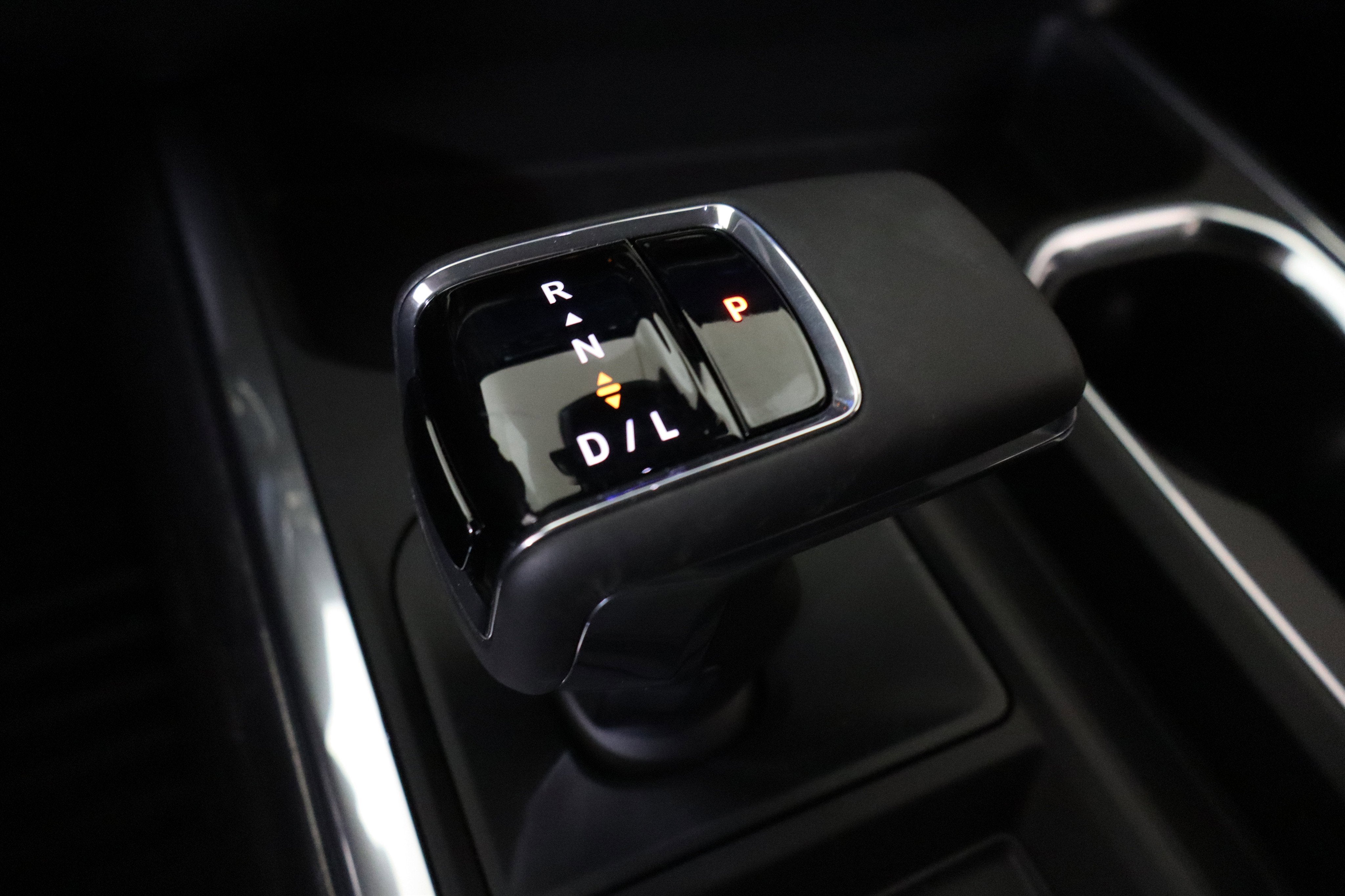 2026 Chevrolet Silverado 1500 LTZ Crew Cab 4WD