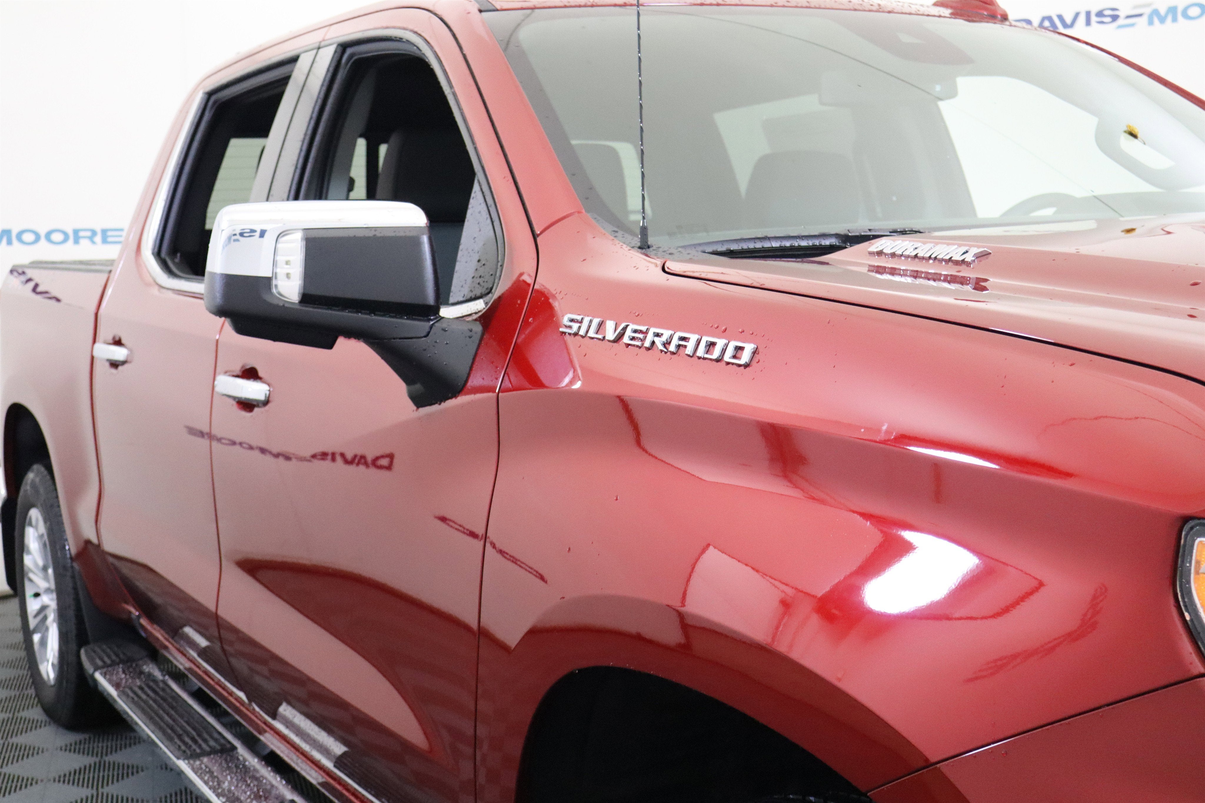 2026 Chevrolet Silverado 1500 LTZ Crew Cab 4WD