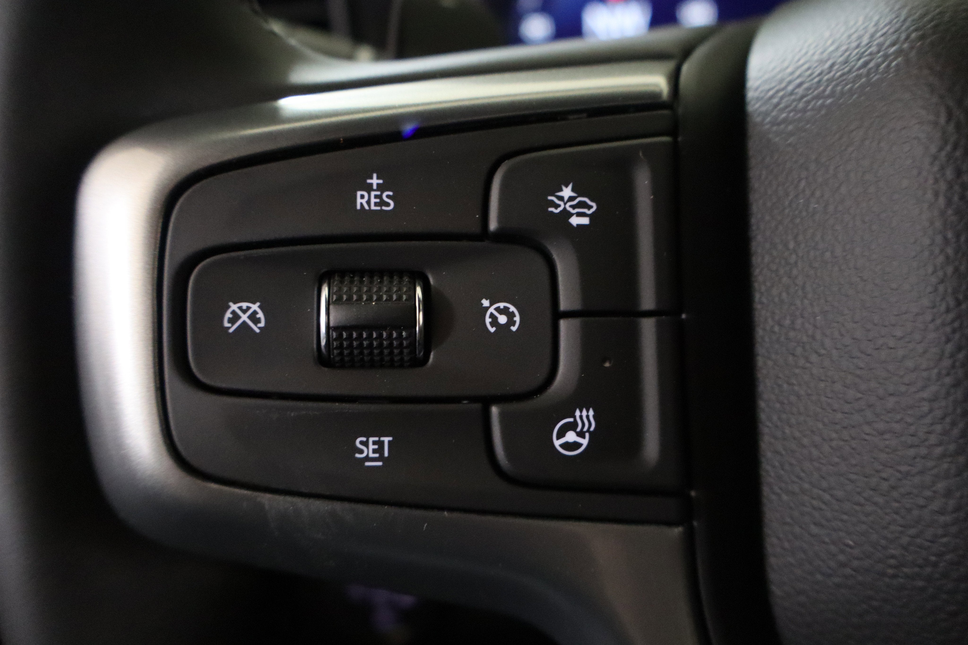 2026 Chevrolet Silverado 1500 LTZ Crew Cab 4WD