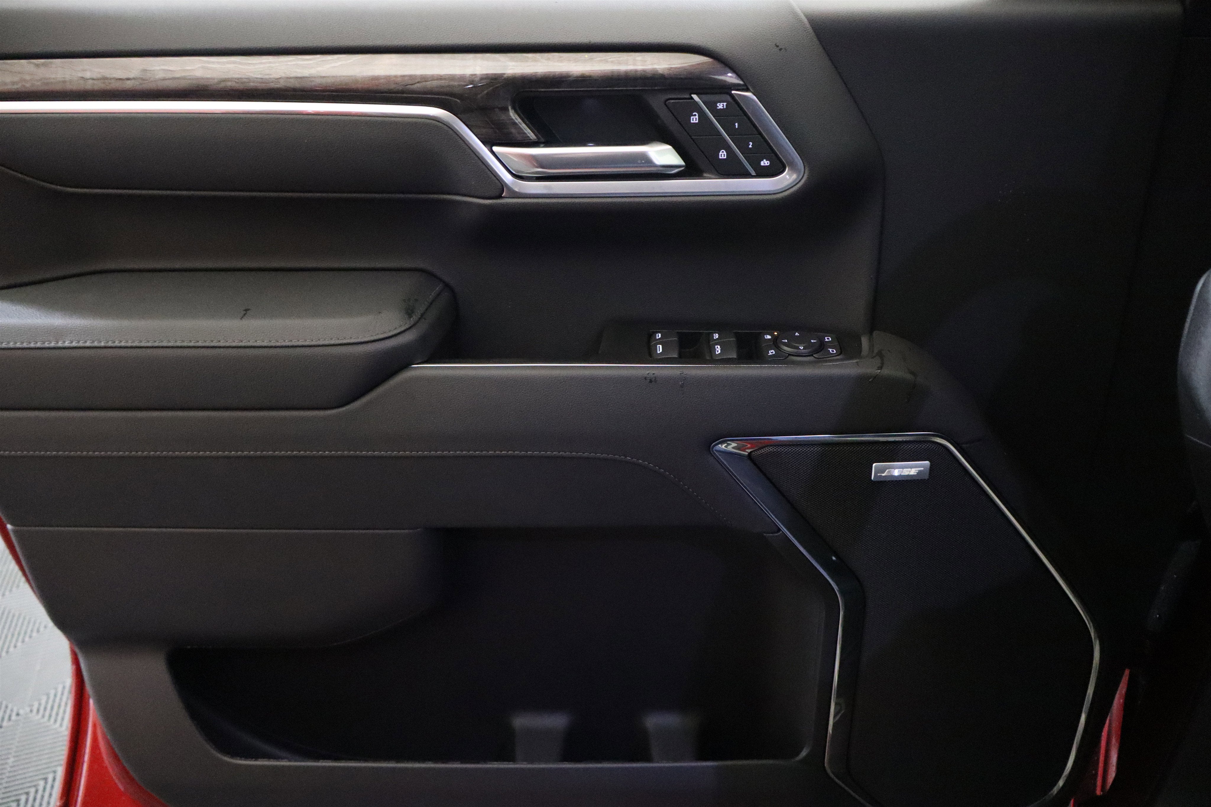 2026 Chevrolet Silverado 1500 LTZ Crew Cab 4WD