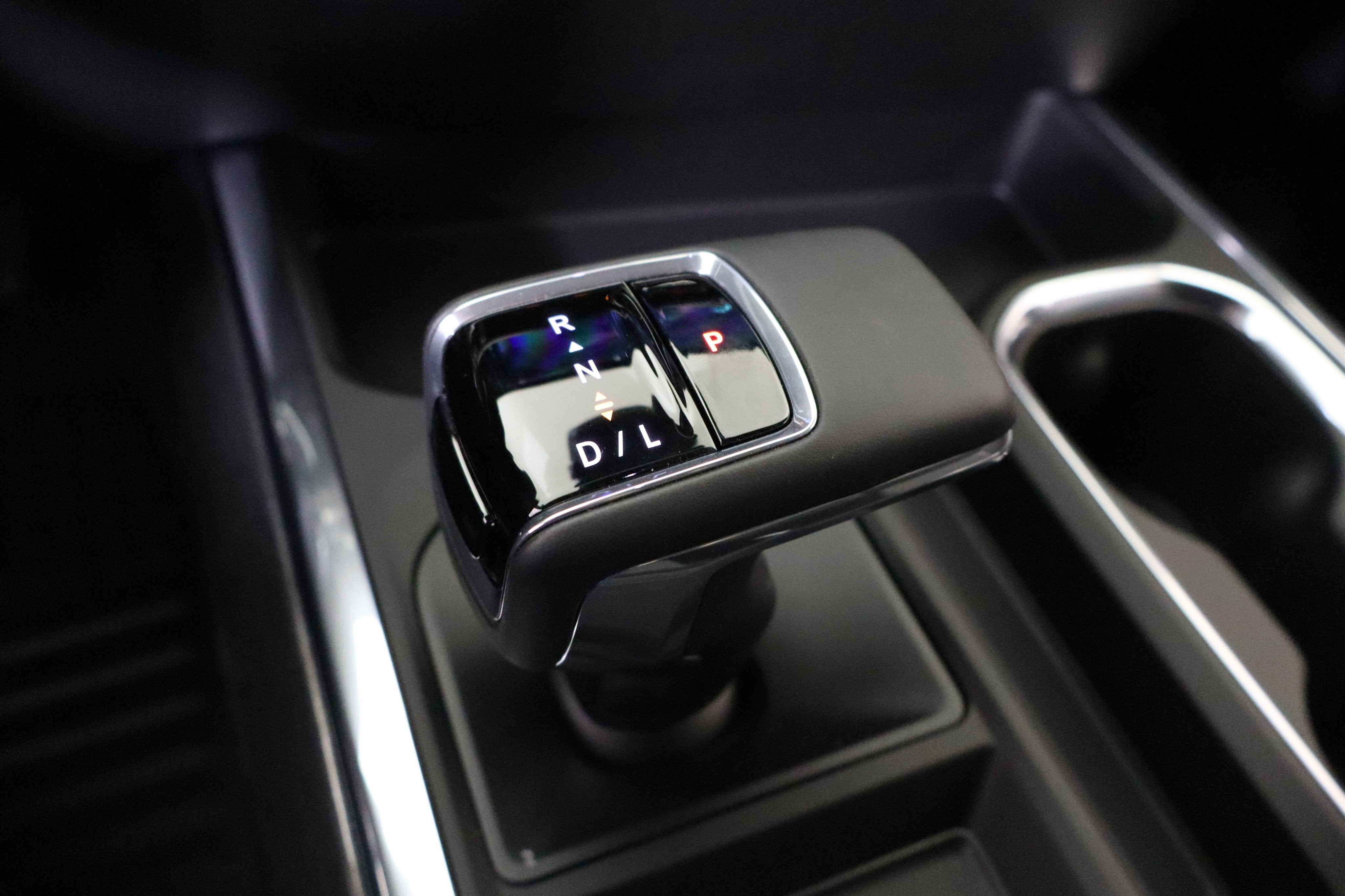 2026 Chevrolet Silverado 1500 LTZ Crew Cab 4WD