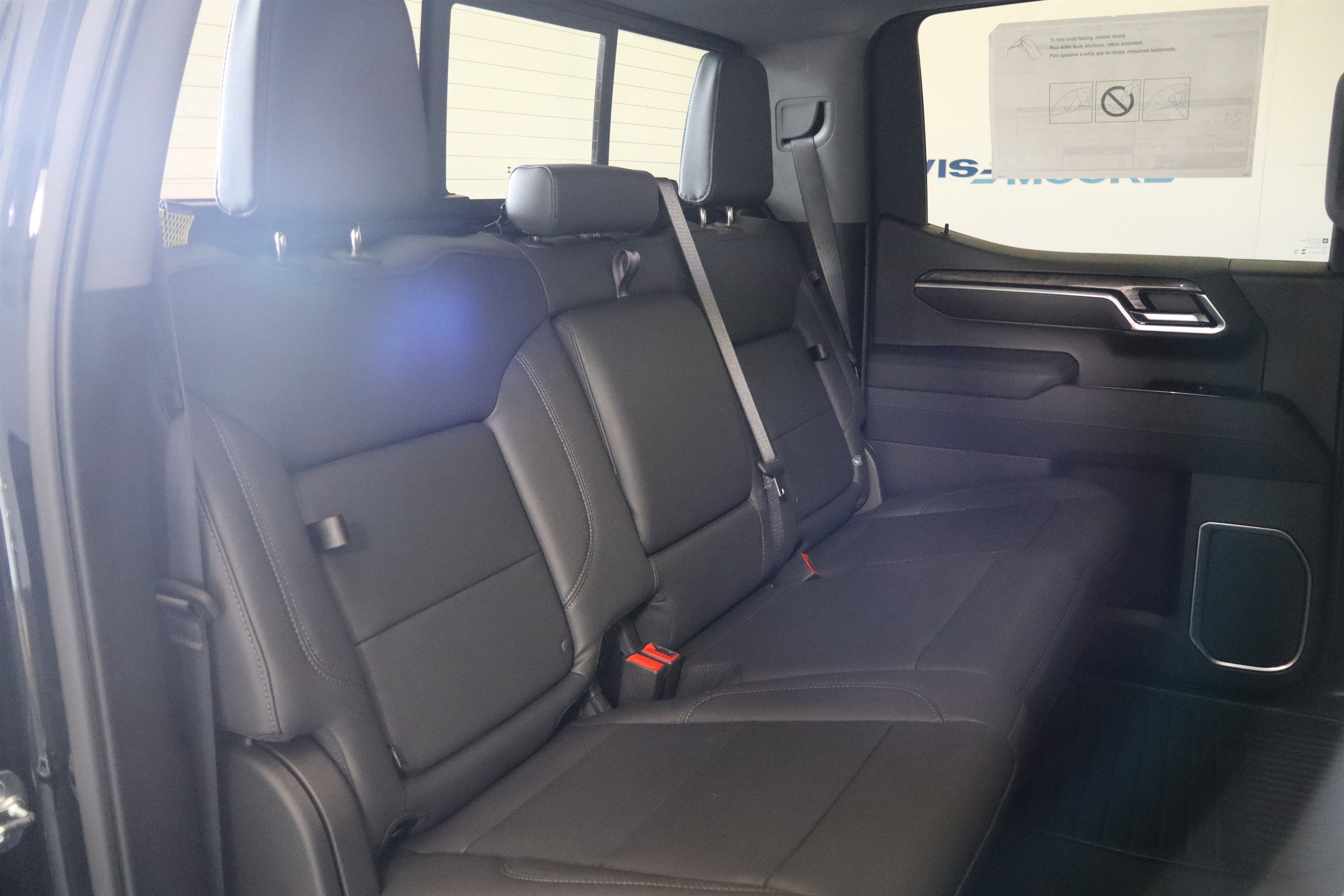 2026 Chevrolet Silverado 1500 LTZ Crew Cab 4WD