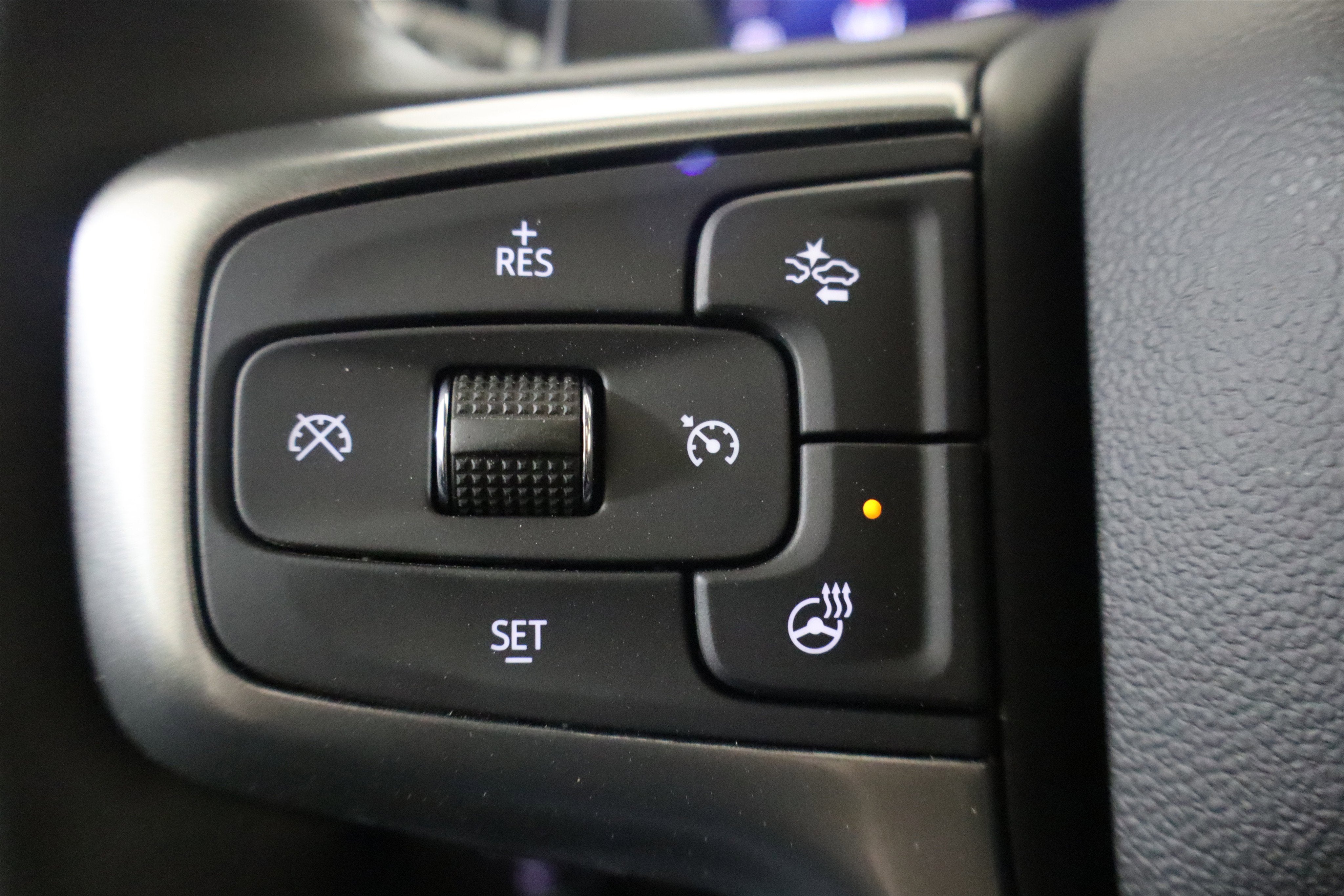 2026 Chevrolet Silverado 1500 LTZ Crew Cab 4WD