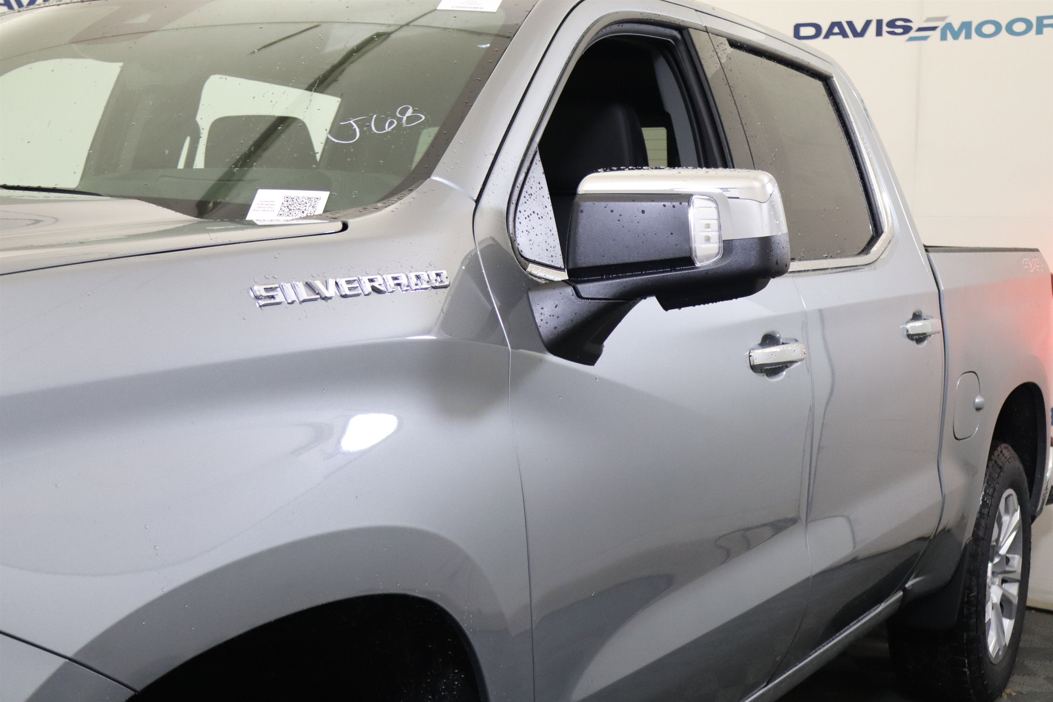 2026 Chevrolet Silverado 1500 LTZ Crew Cab 4WD