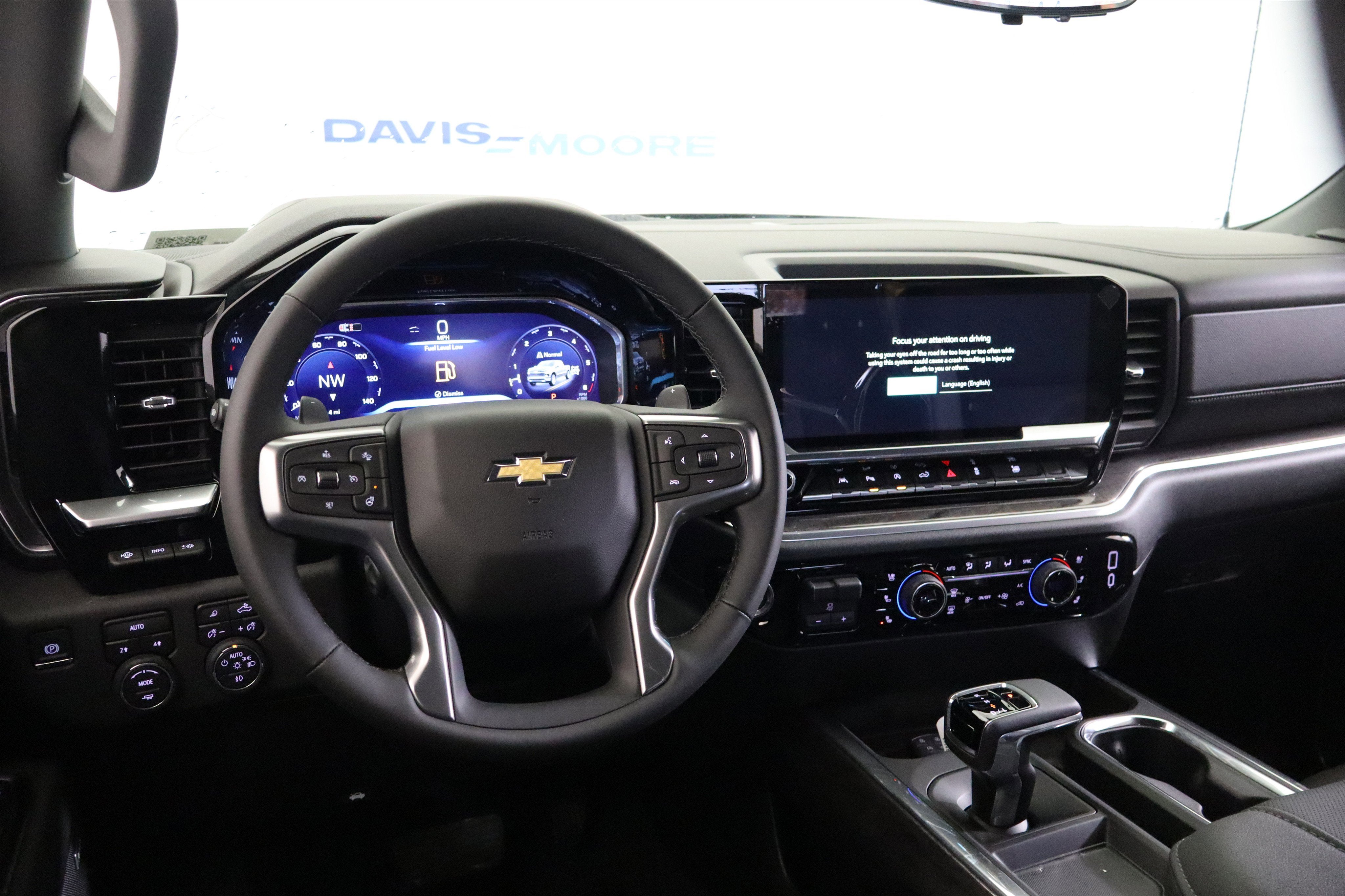 2026 Chevrolet Silverado 1500 LTZ Crew Cab 4WD