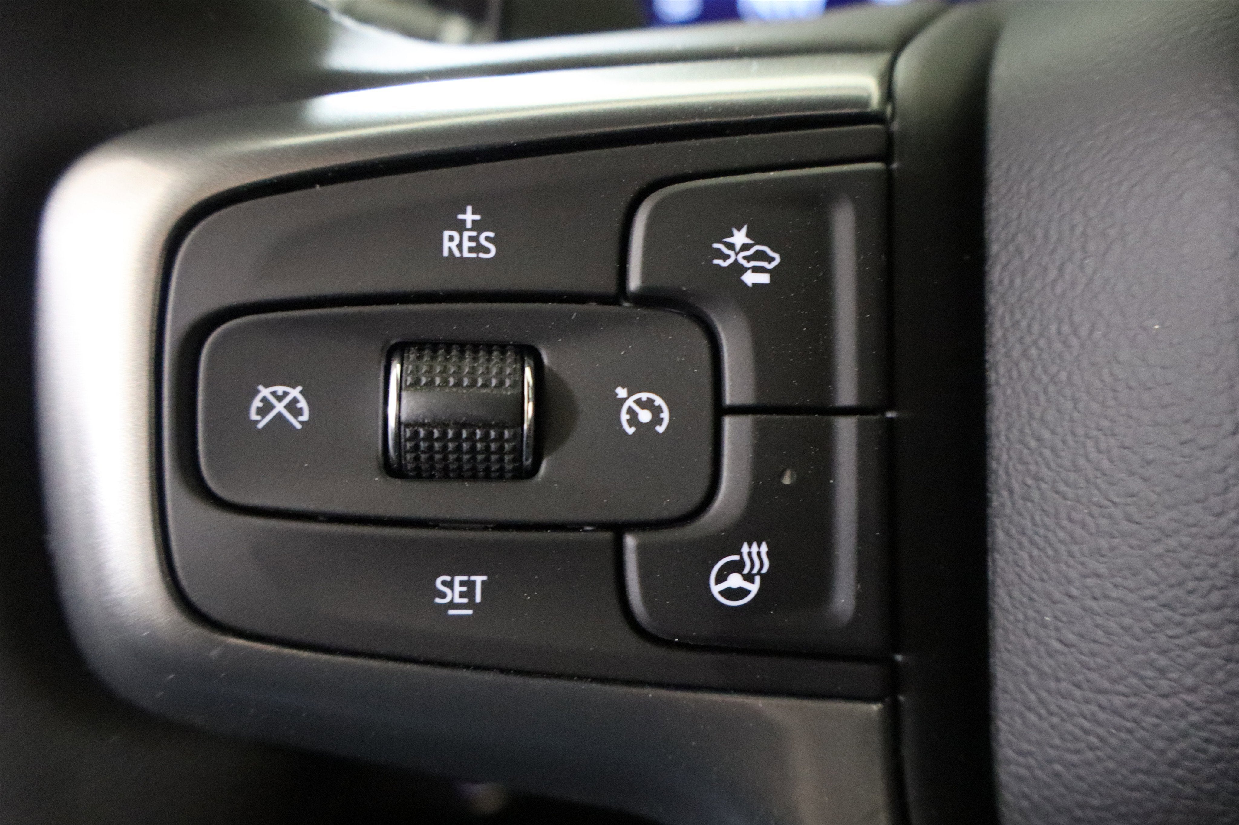 2026 Chevrolet Silverado 1500 LTZ Crew Cab 4WD