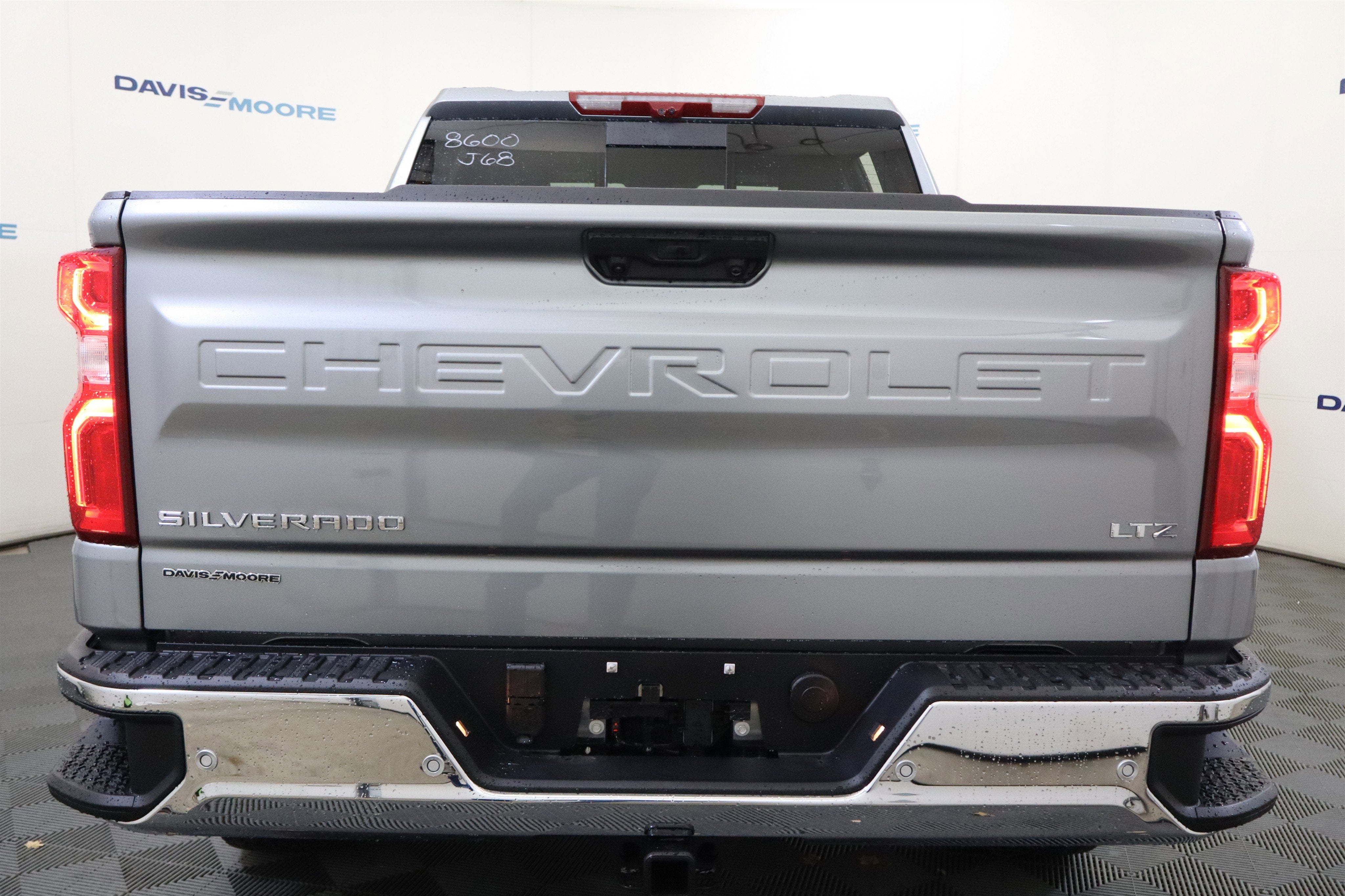 2026 Chevrolet Silverado 1500 LTZ Crew Cab 4WD