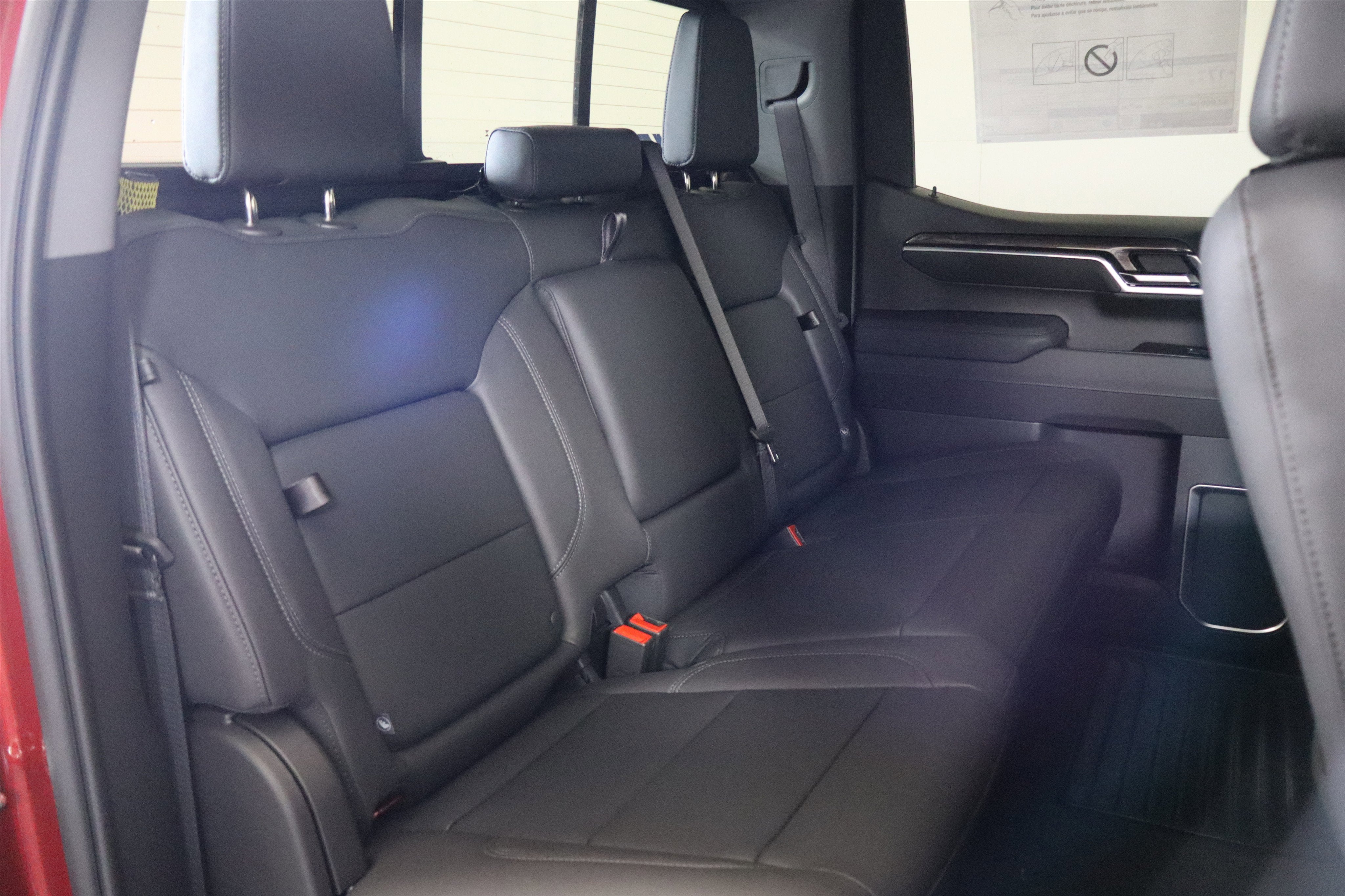 2026 Chevrolet Silverado 1500 LTZ Crew Cab 4WD