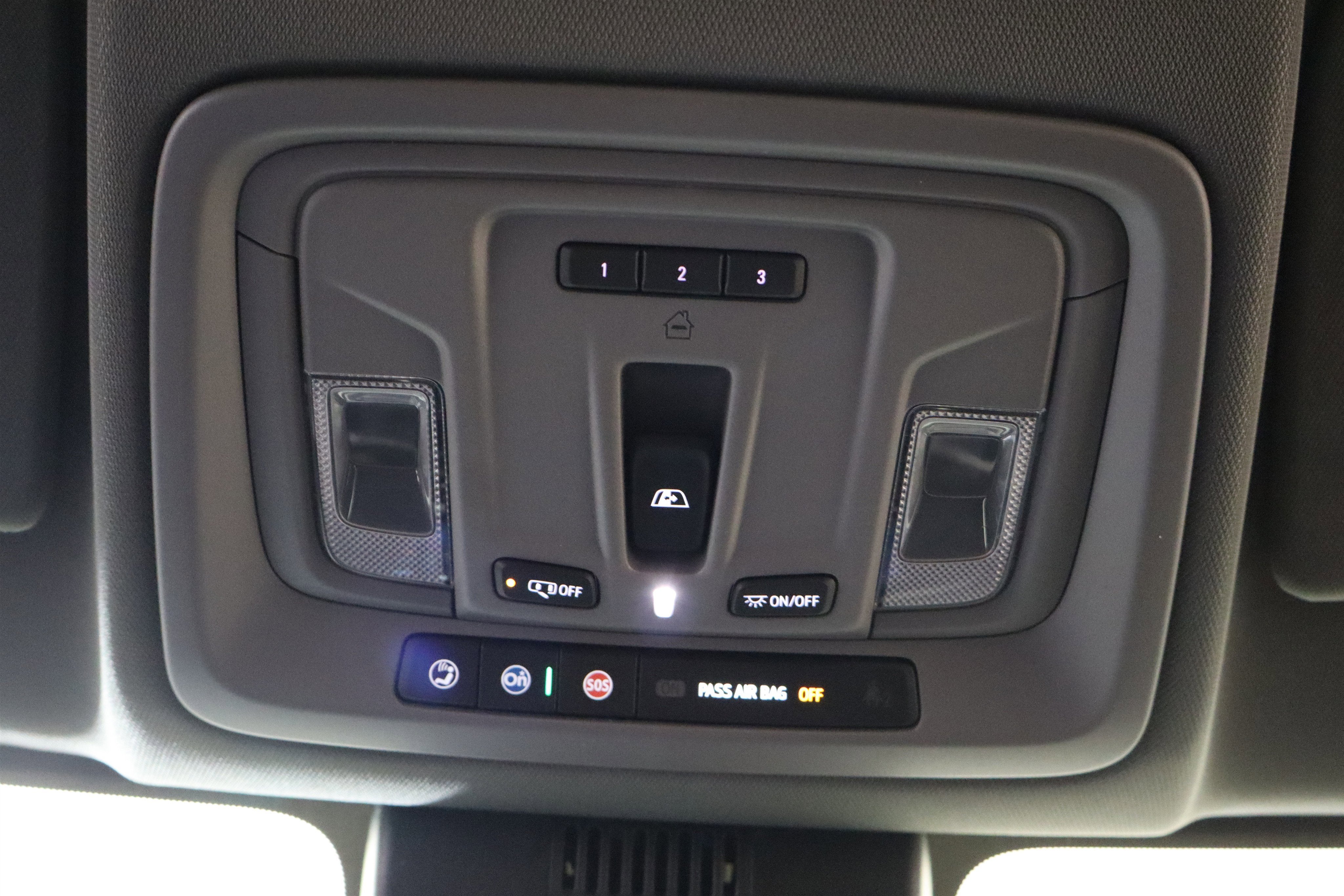 2026 Chevrolet Silverado 1500 LTZ Crew Cab 4WD