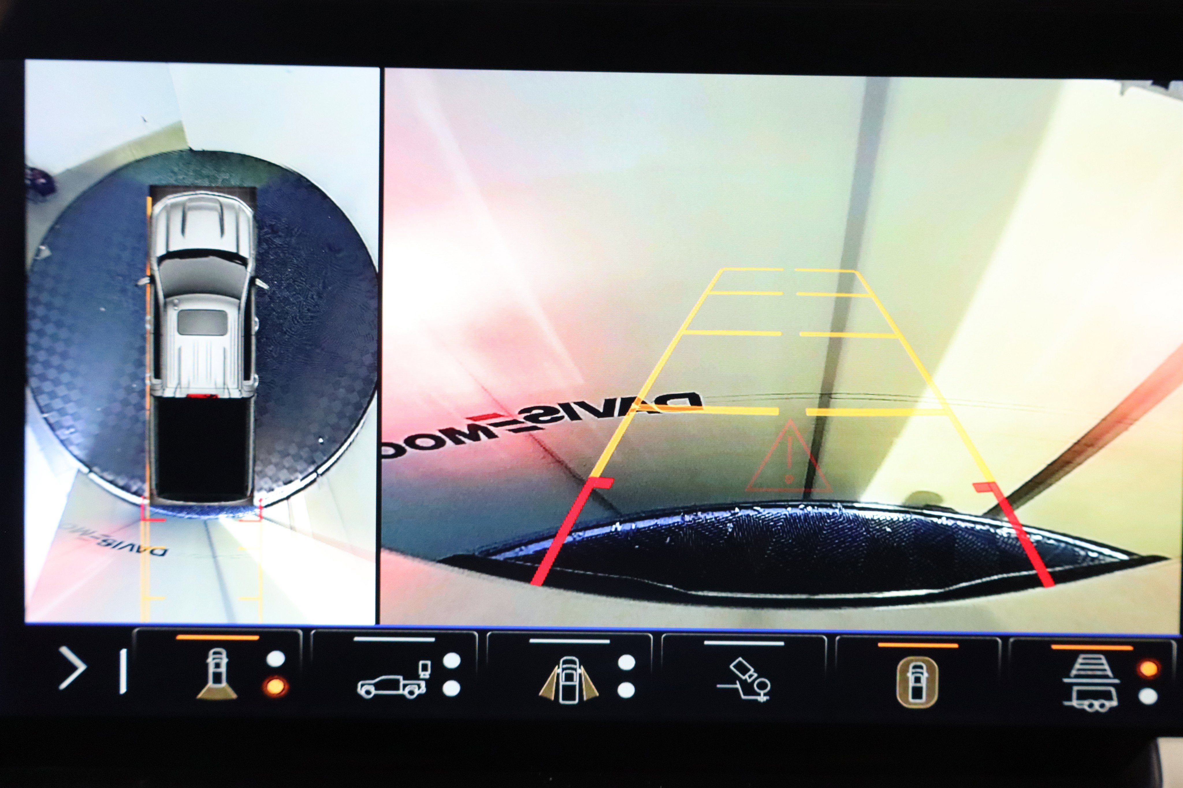 2026 Chevrolet Silverado 1500 LTZ Crew Cab 4WD