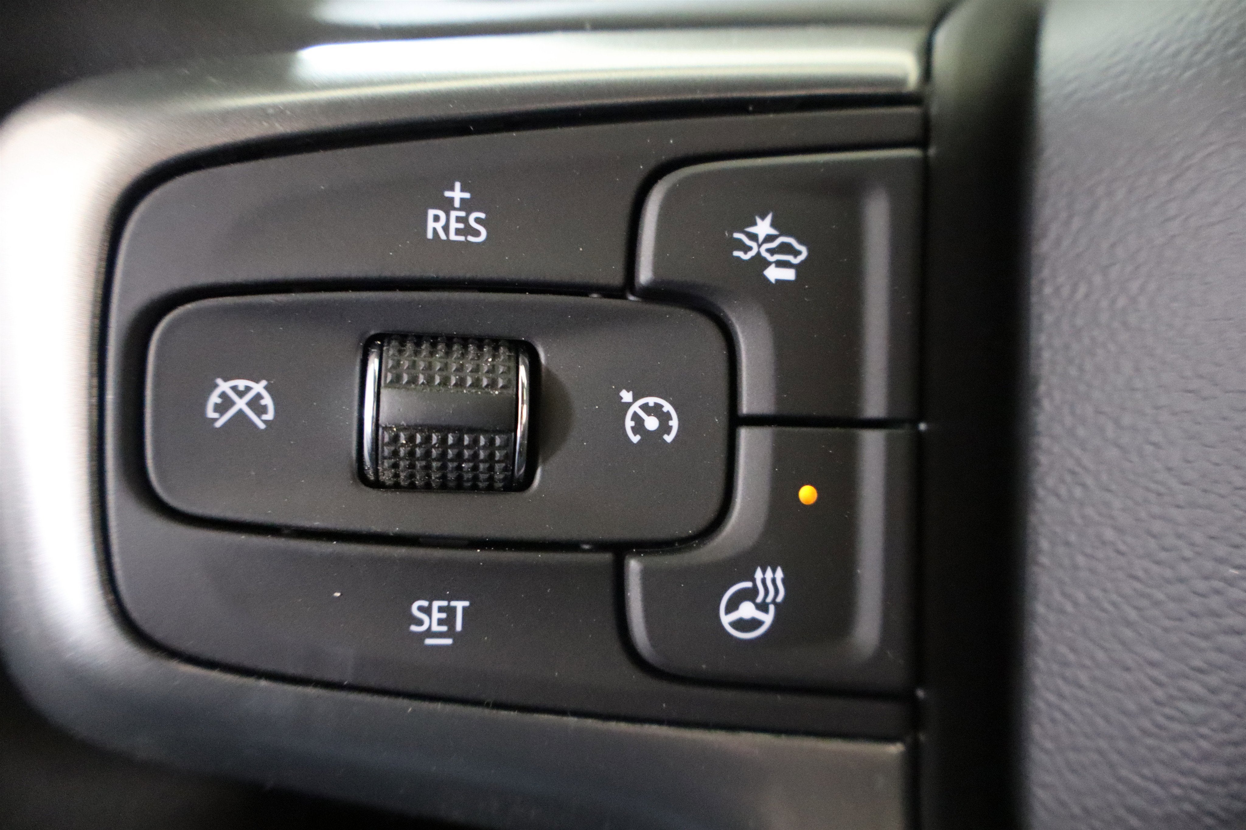 2026 Chevrolet Silverado 1500 LTZ Crew Cab 4WD