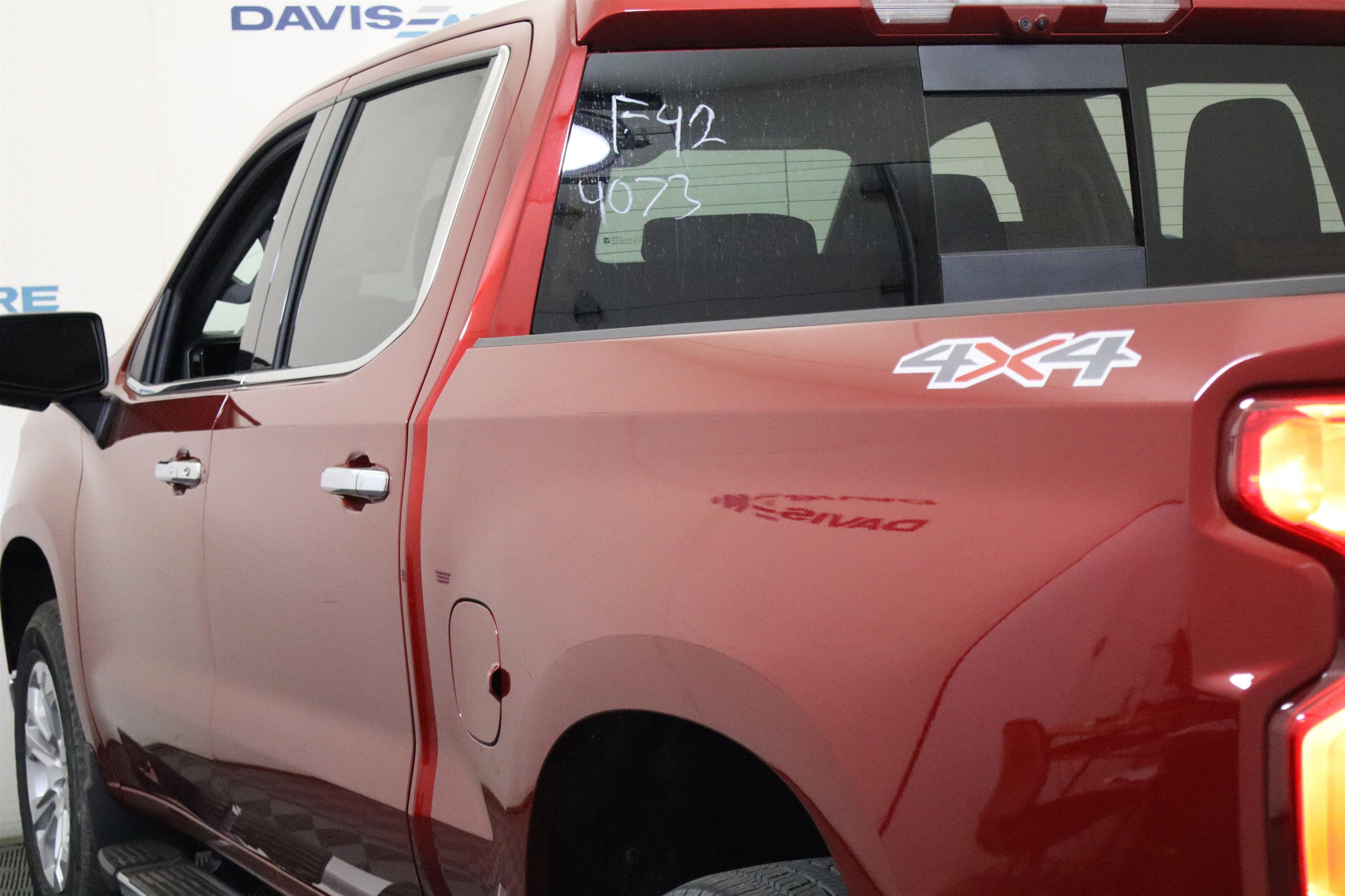 2026 Chevrolet Silverado 1500 LTZ Crew Cab 4WD