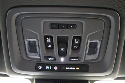 2026 Chevrolet Silverado 1500 LTZ Crew Cab 4WD