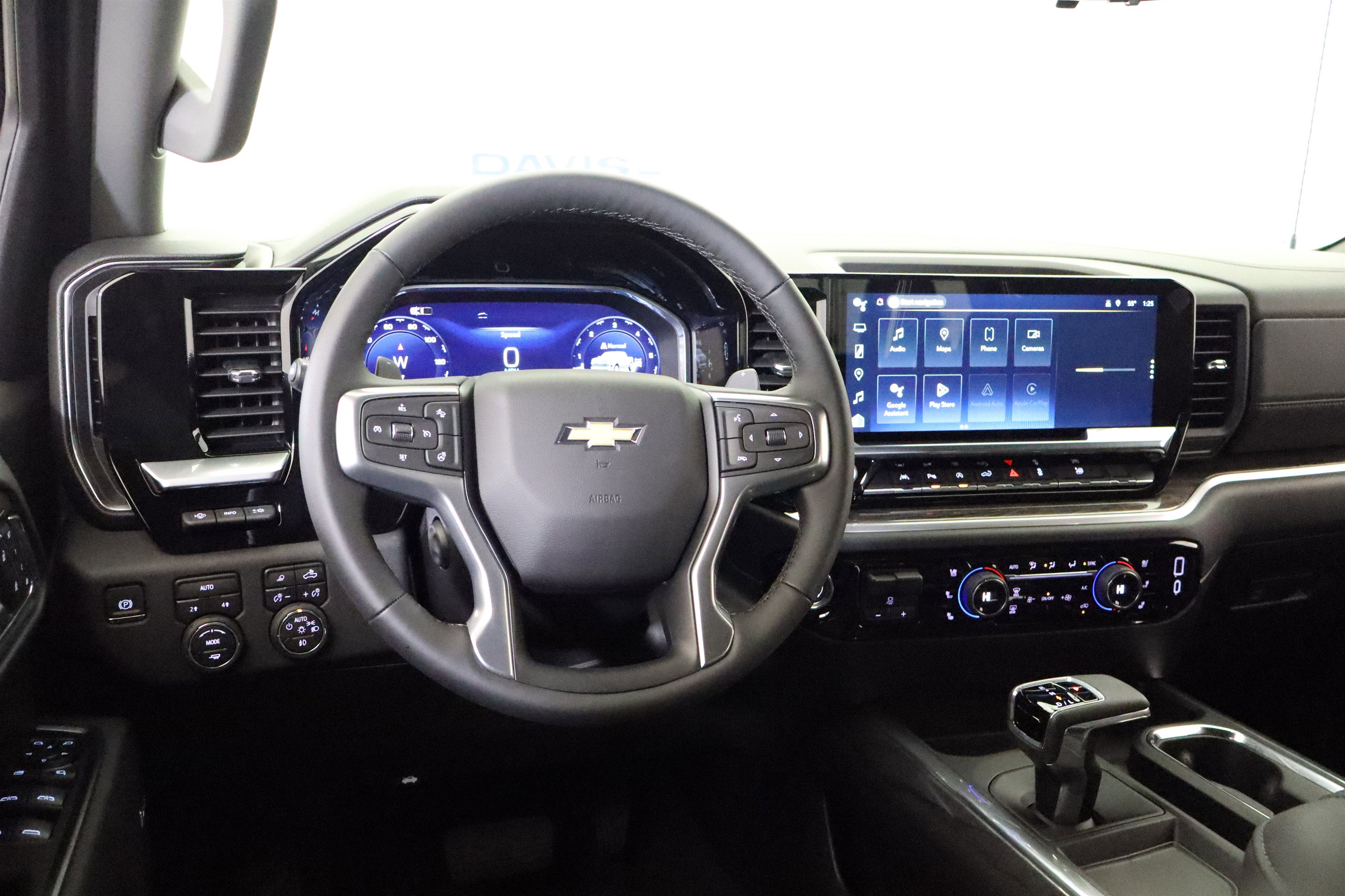 2026 Chevrolet Silverado 1500 LTZ Crew Cab 4WD