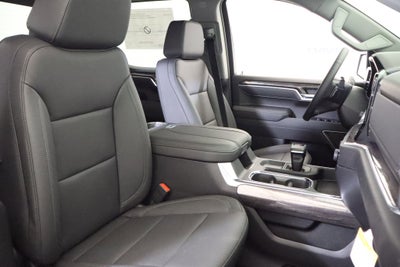 2026 Chevrolet Silverado 1500 LTZ Crew Cab 4WD