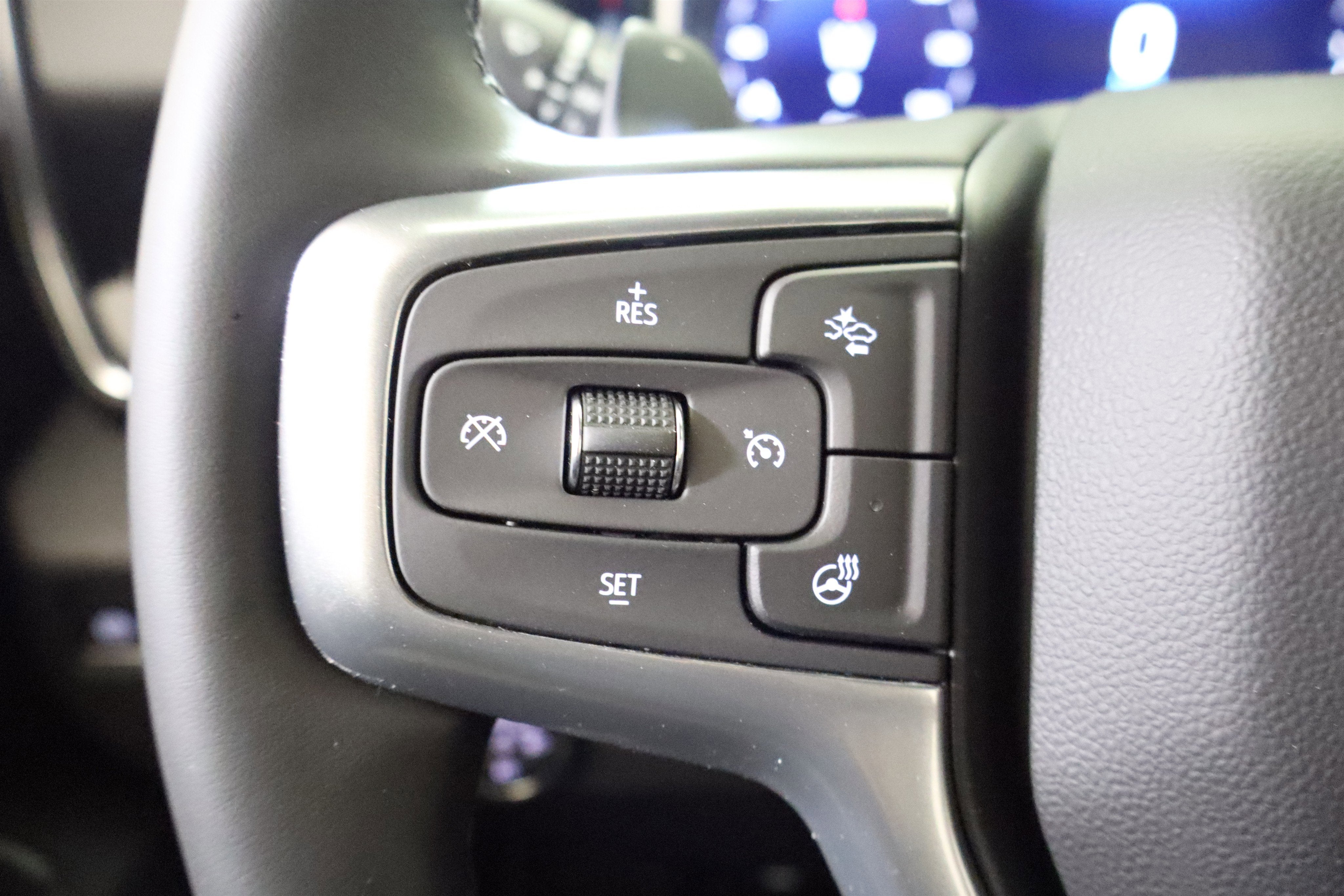 2026 Chevrolet Silverado 1500 LTZ Crew Cab 4WD