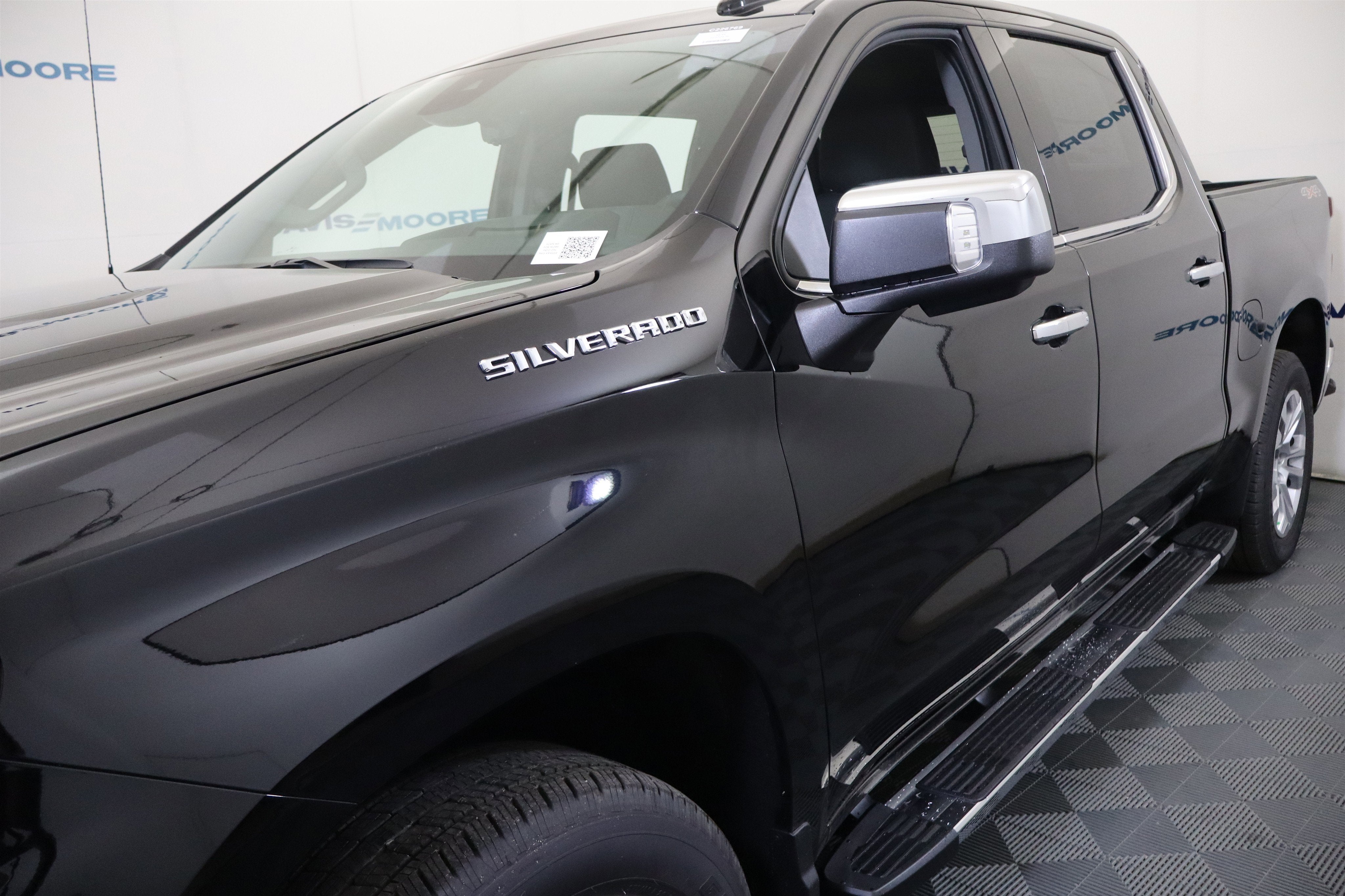 2026 Chevrolet Silverado 1500 LTZ Crew Cab 4WD