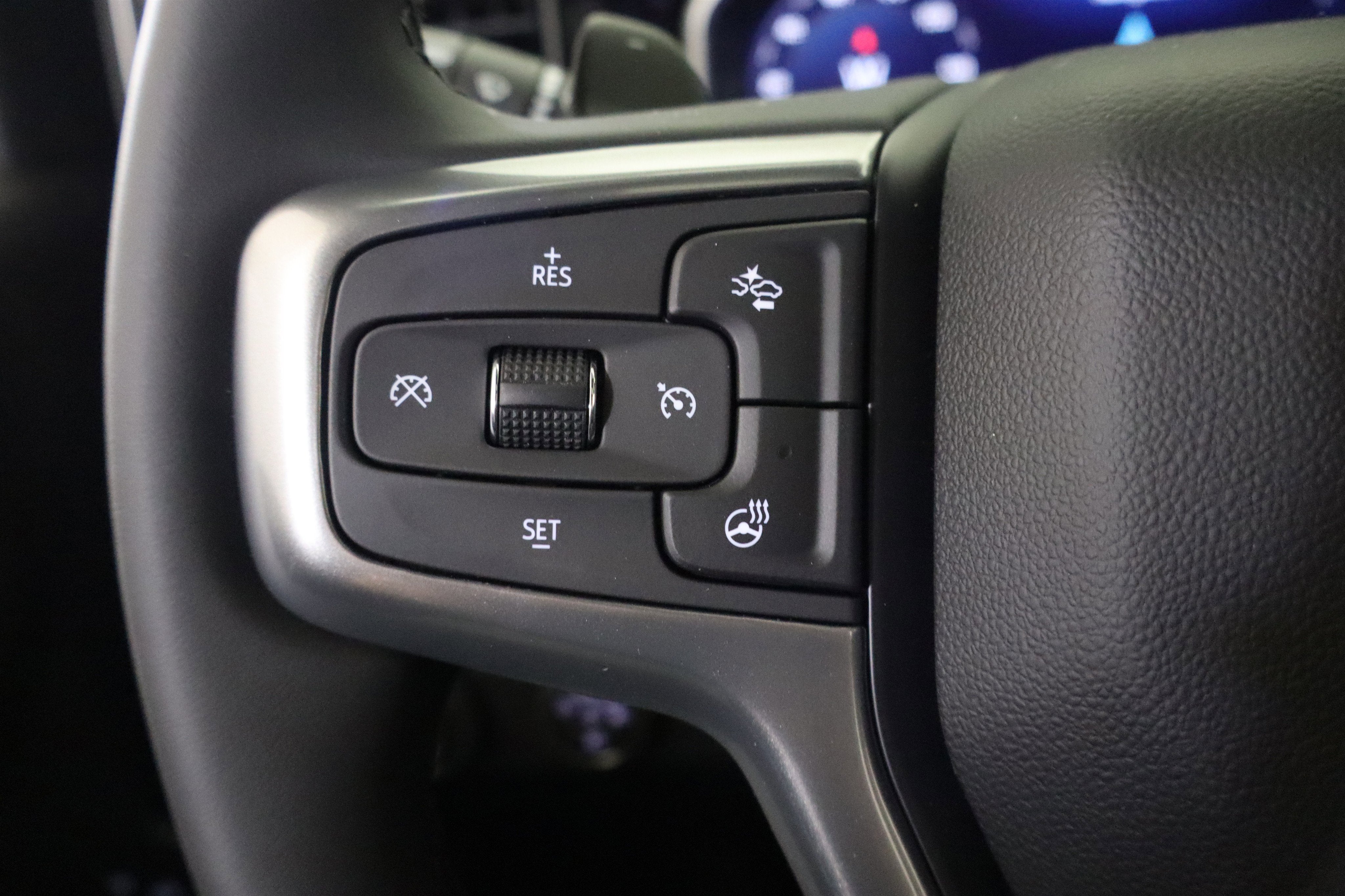 2026 Chevrolet Silverado 1500 LTZ Crew Cab 4WD
