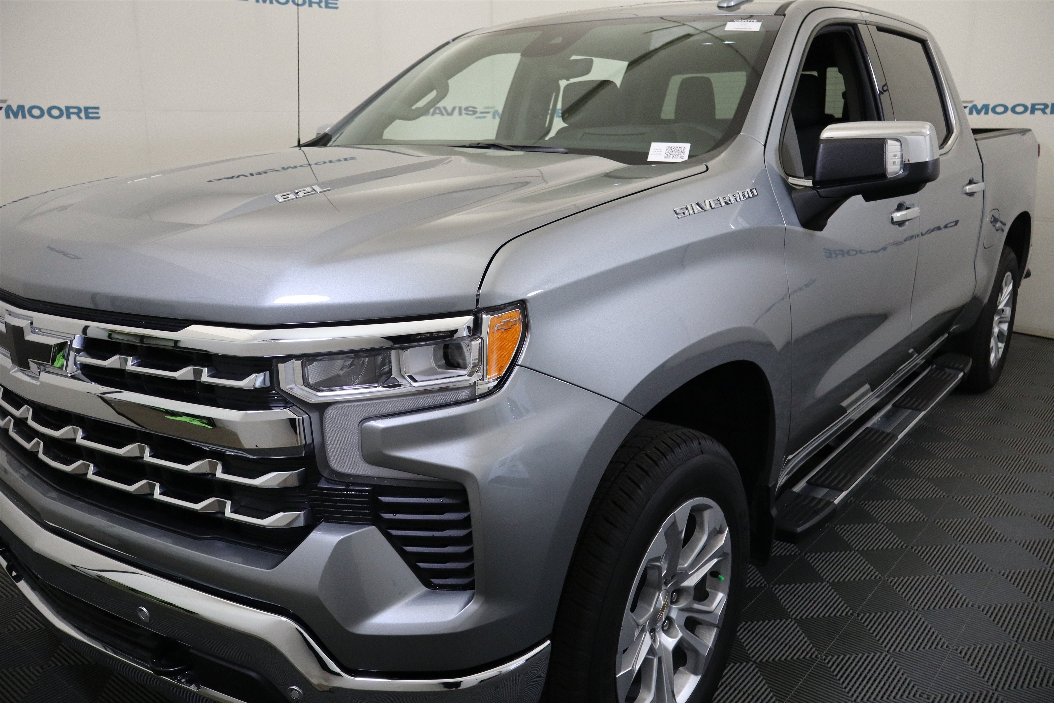 2026 Chevrolet Silverado 1500 LTZ Crew Cab 4WD