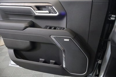 2026 Chevrolet Silverado 1500 LTZ Crew Cab 4WD
