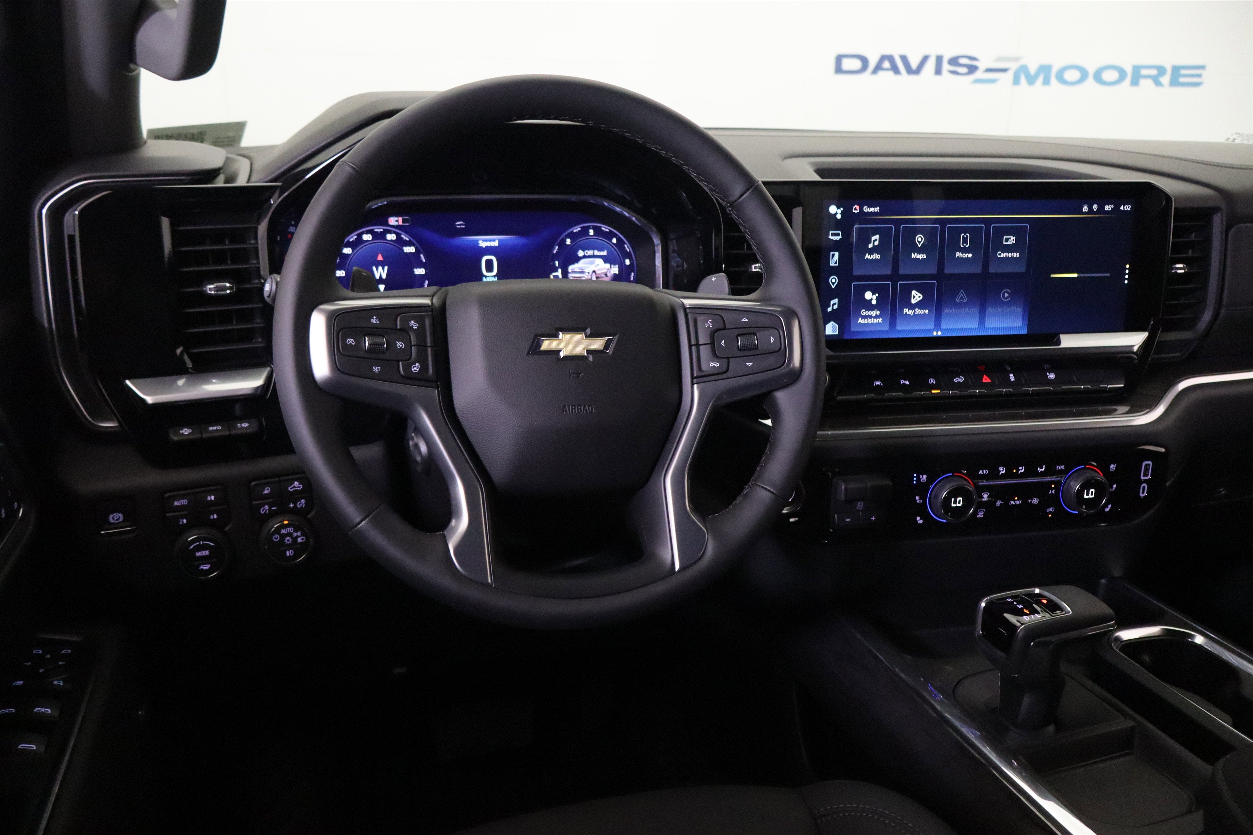 2026 Chevrolet Silverado 1500 LTZ Crew Cab 4WD