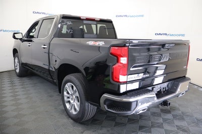 2026 Chevrolet Silverado 1500 LTZ Crew Cab 4WD