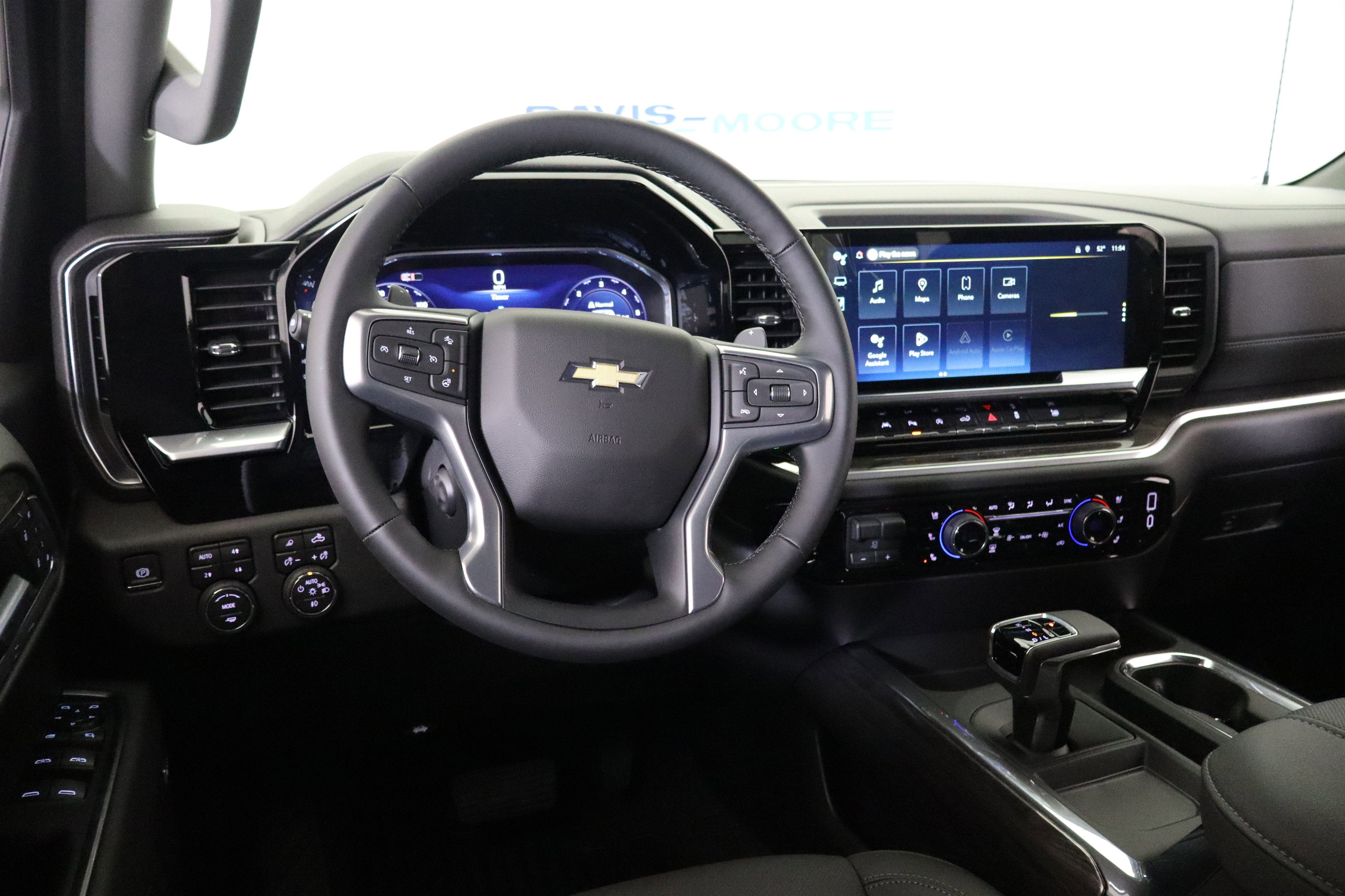 2026 Chevrolet Silverado 1500 LTZ Crew Cab 4WD