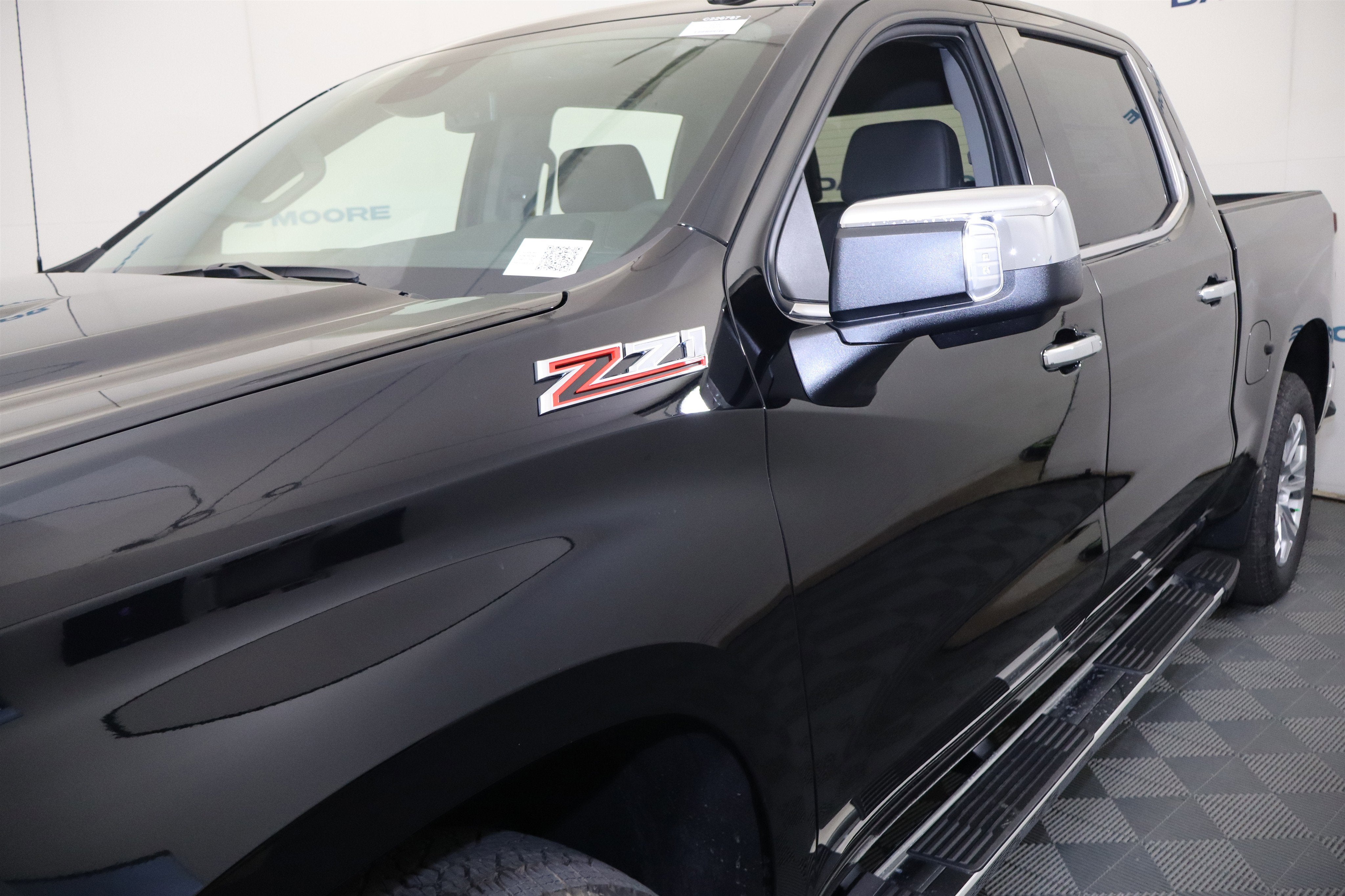 2026 Chevrolet Silverado 1500 LTZ Crew Cab 4WD