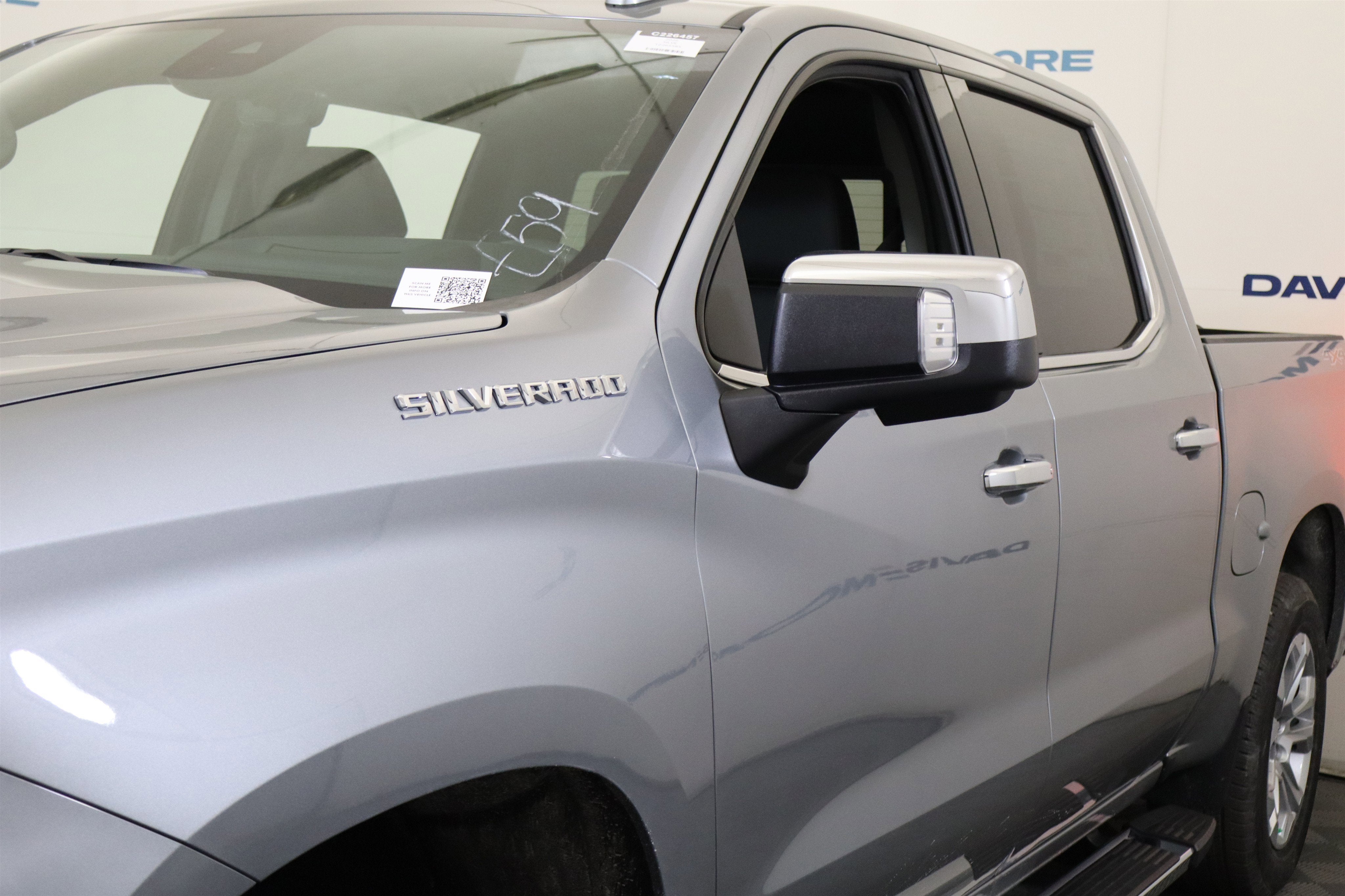 2026 Chevrolet Silverado 1500 LTZ Crew Cab 4WD