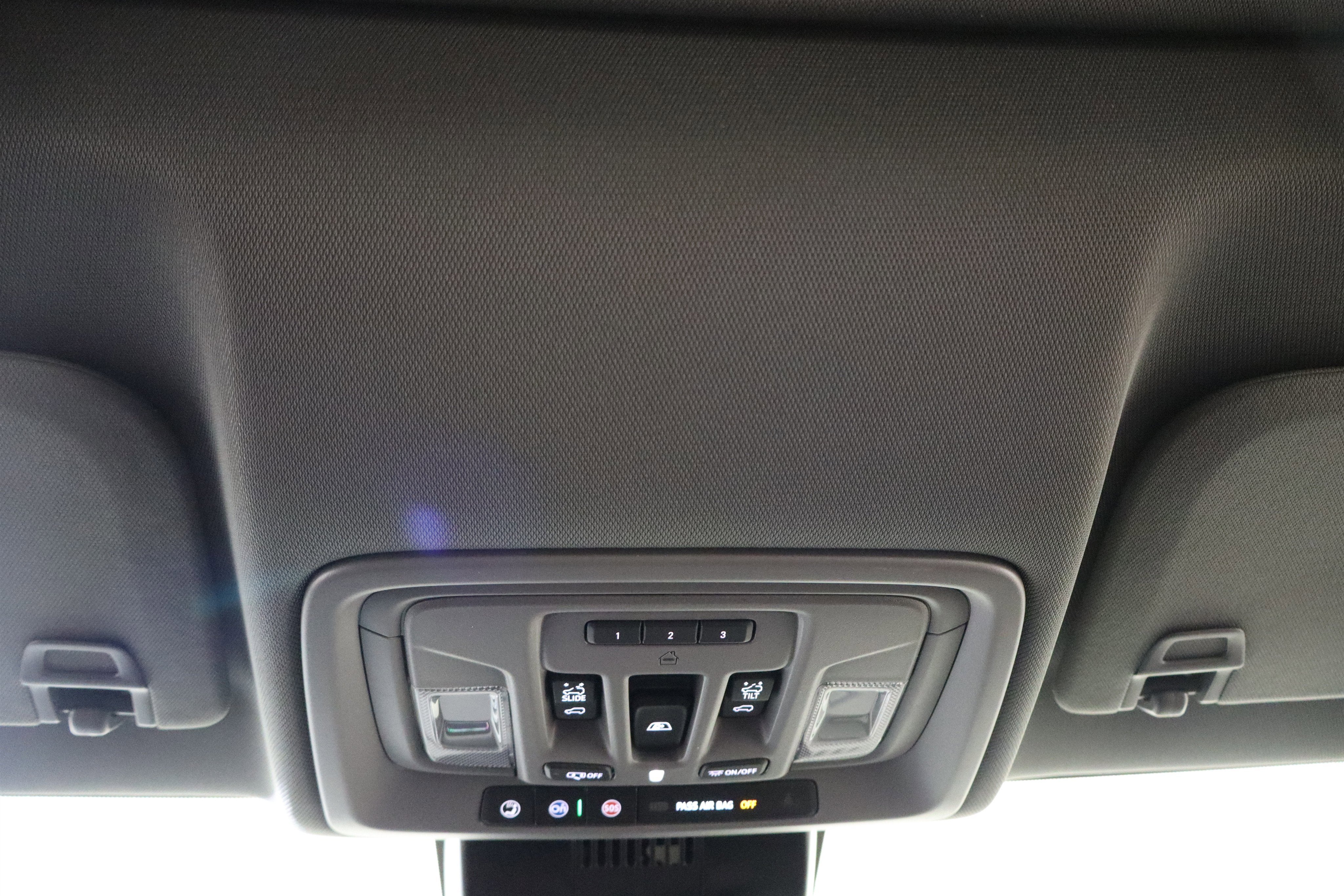 2026 Chevrolet Silverado 1500 LTZ Crew Cab 4WD