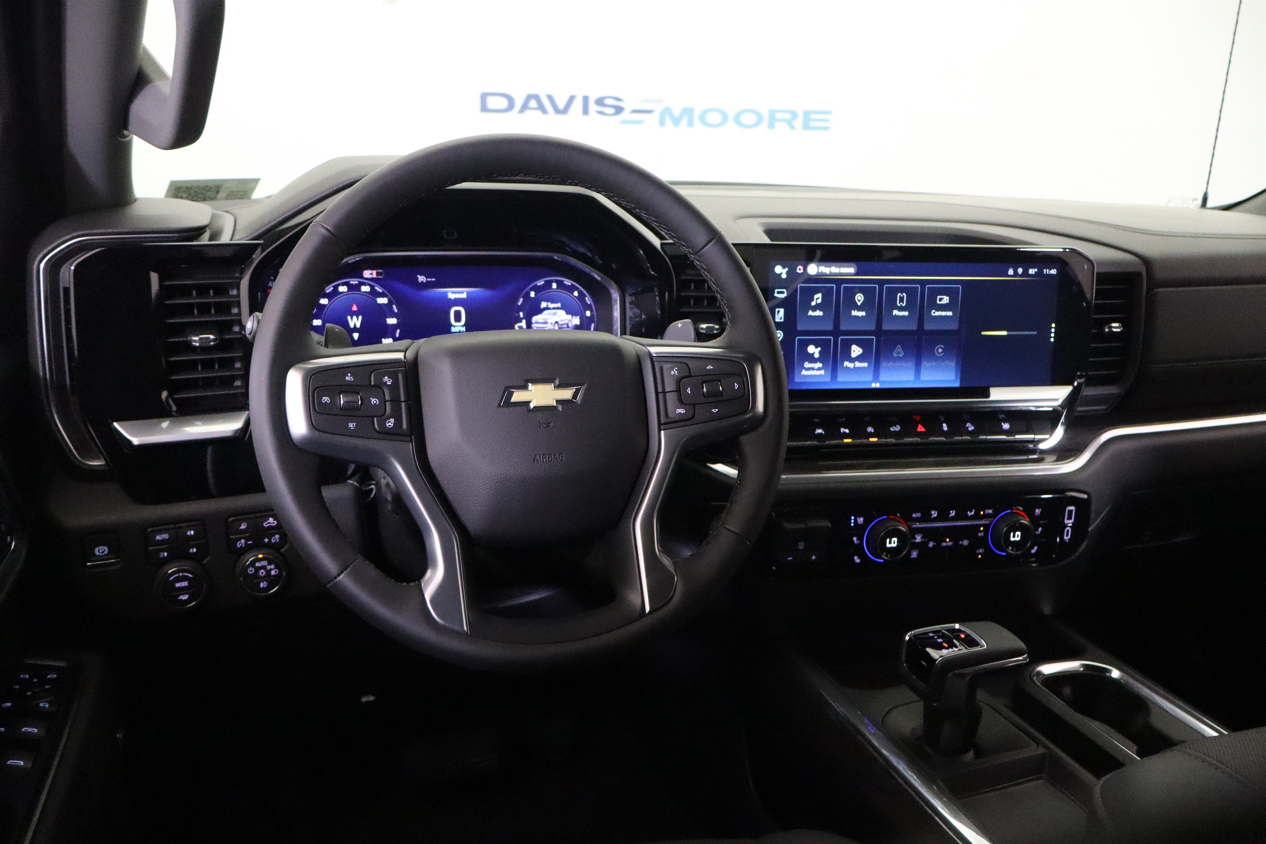 2026 Chevrolet Silverado 1500 LTZ Crew Cab 4WD