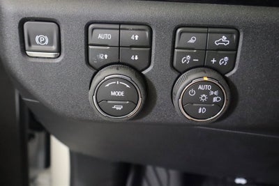2026 Chevrolet Silverado 1500 LTZ Crew Cab 4WD