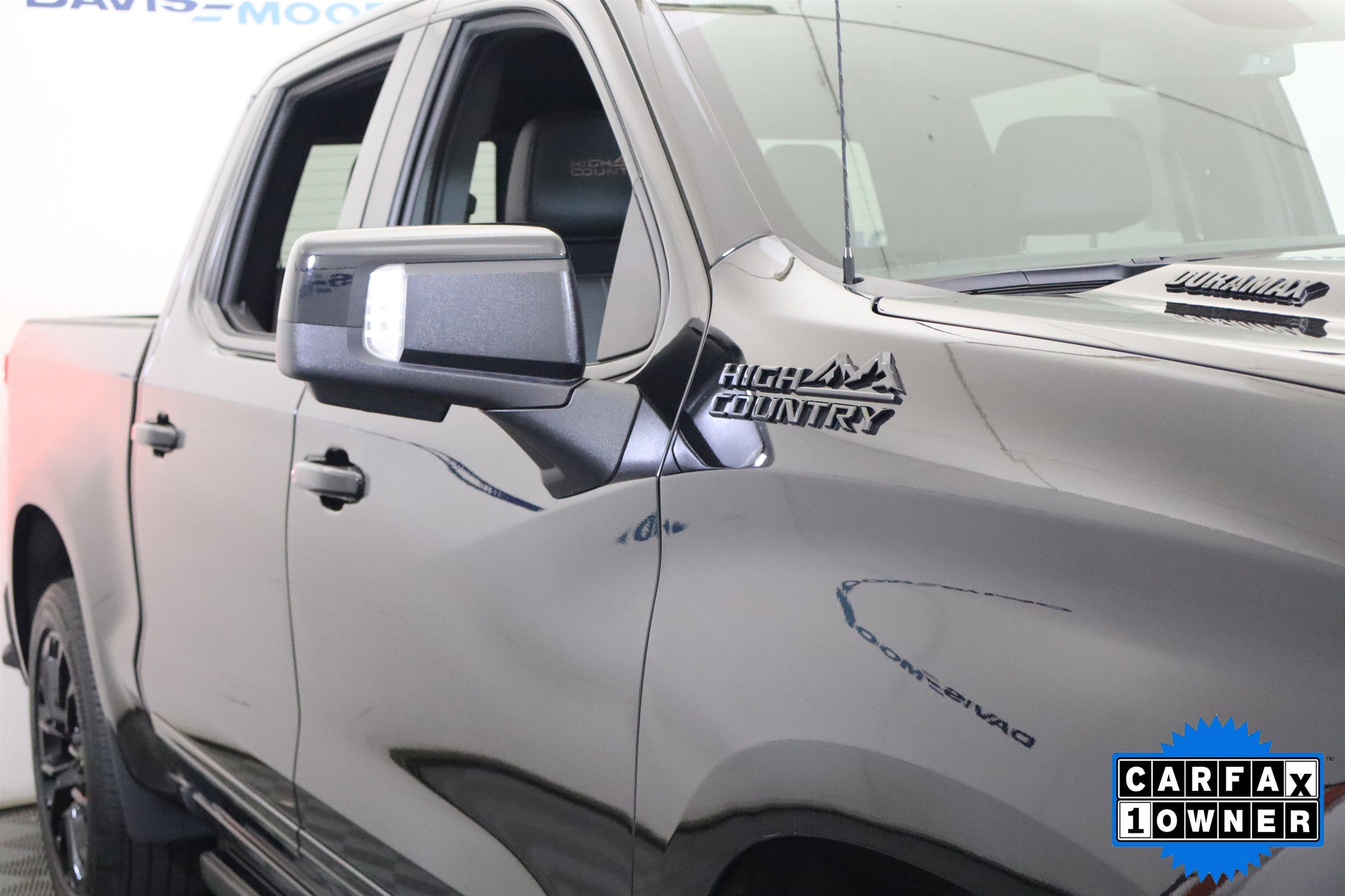 2025 Chevrolet Silverado 1500 High Country Crew Cab 4WD