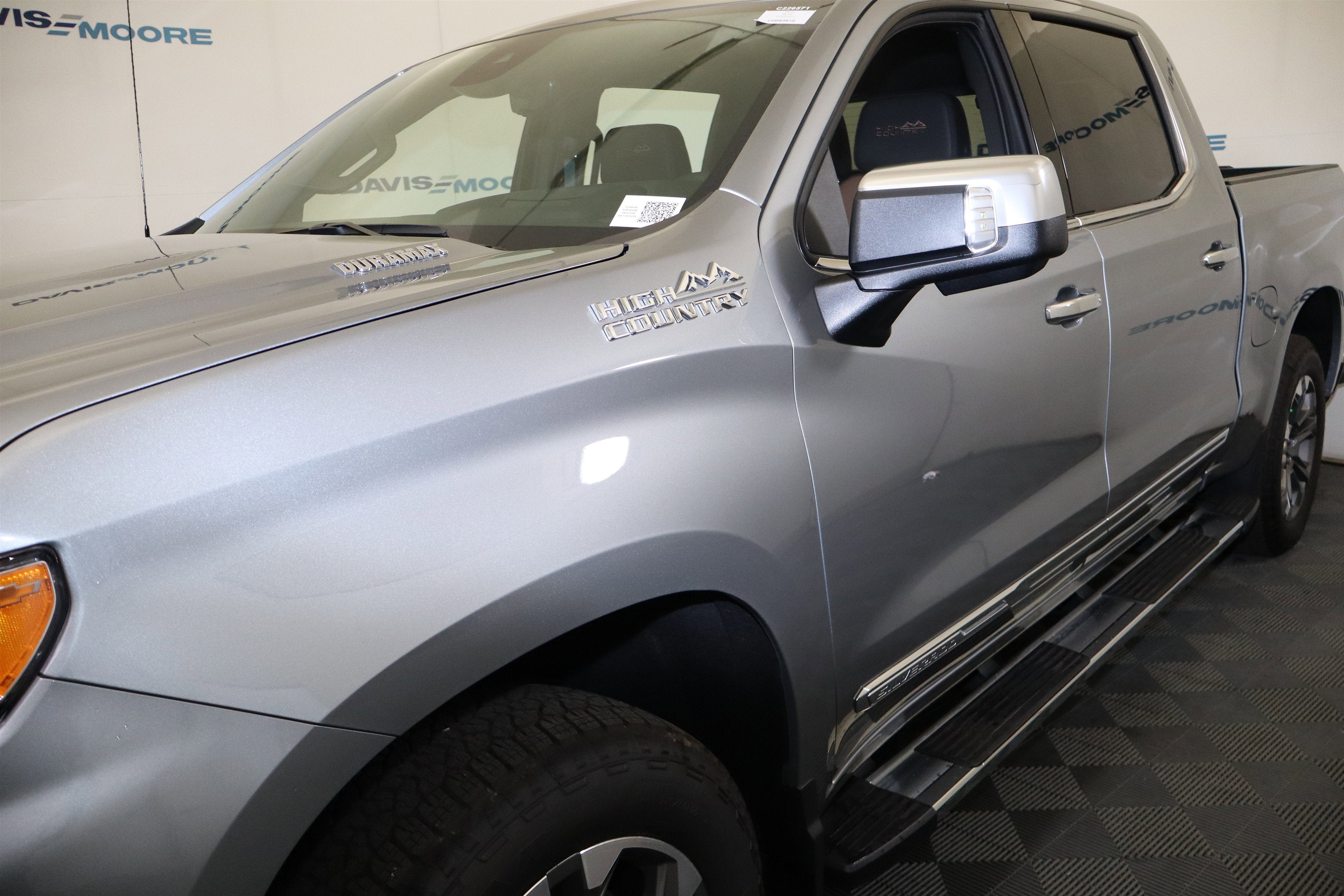 2026 Chevrolet Silverado 1500 High Country Crew Cab 4WD