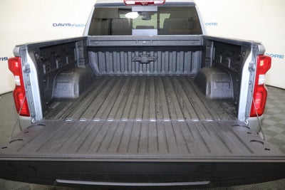 2026 Chevrolet Silverado 1500 High Country Crew Cab 4WD