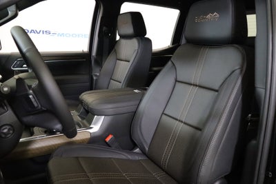 2026 Chevrolet Silverado 1500 High Country Crew Cab 4WD