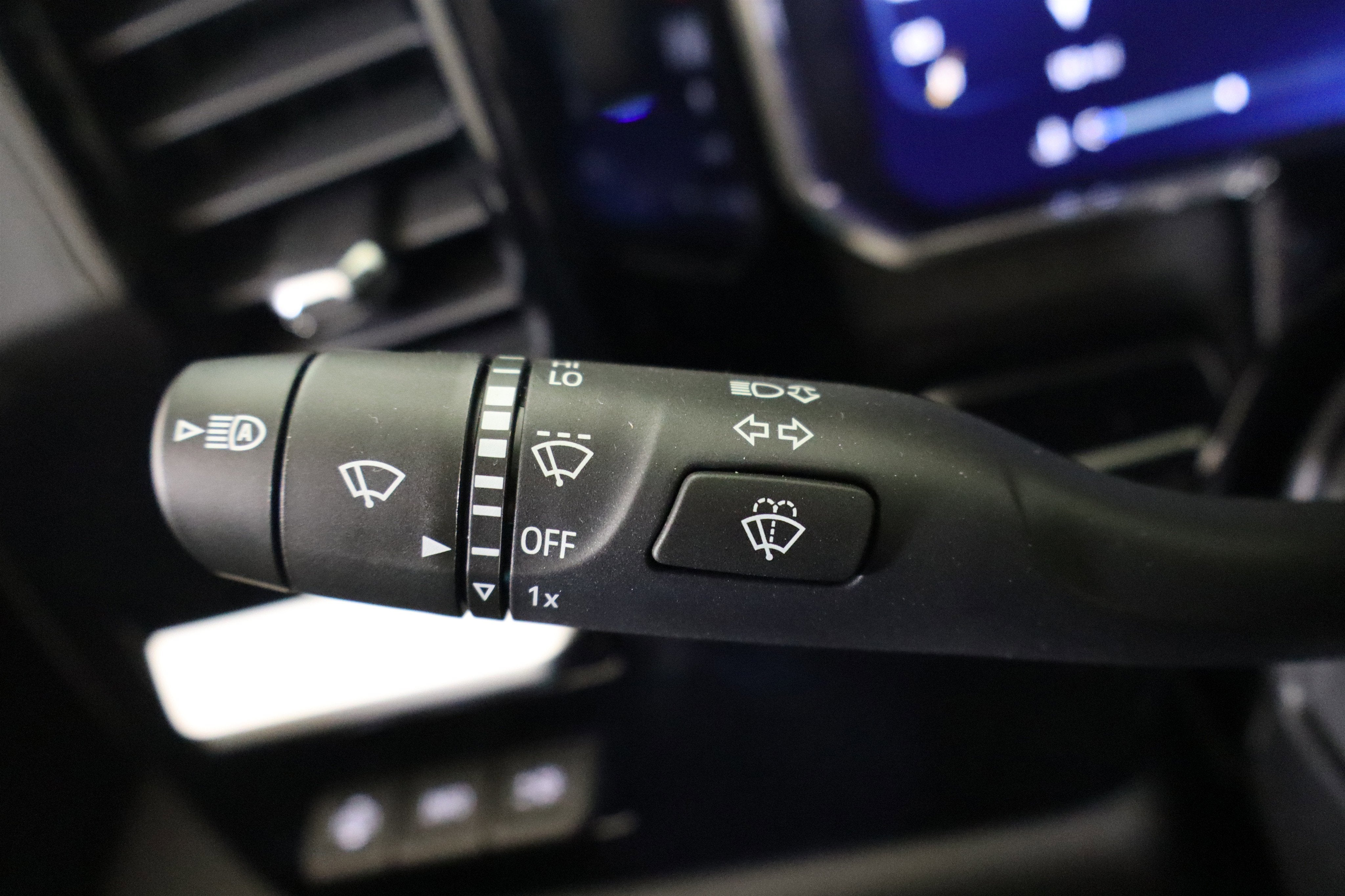 2026 Chevrolet Silverado 1500 High Country Crew Cab 4WD