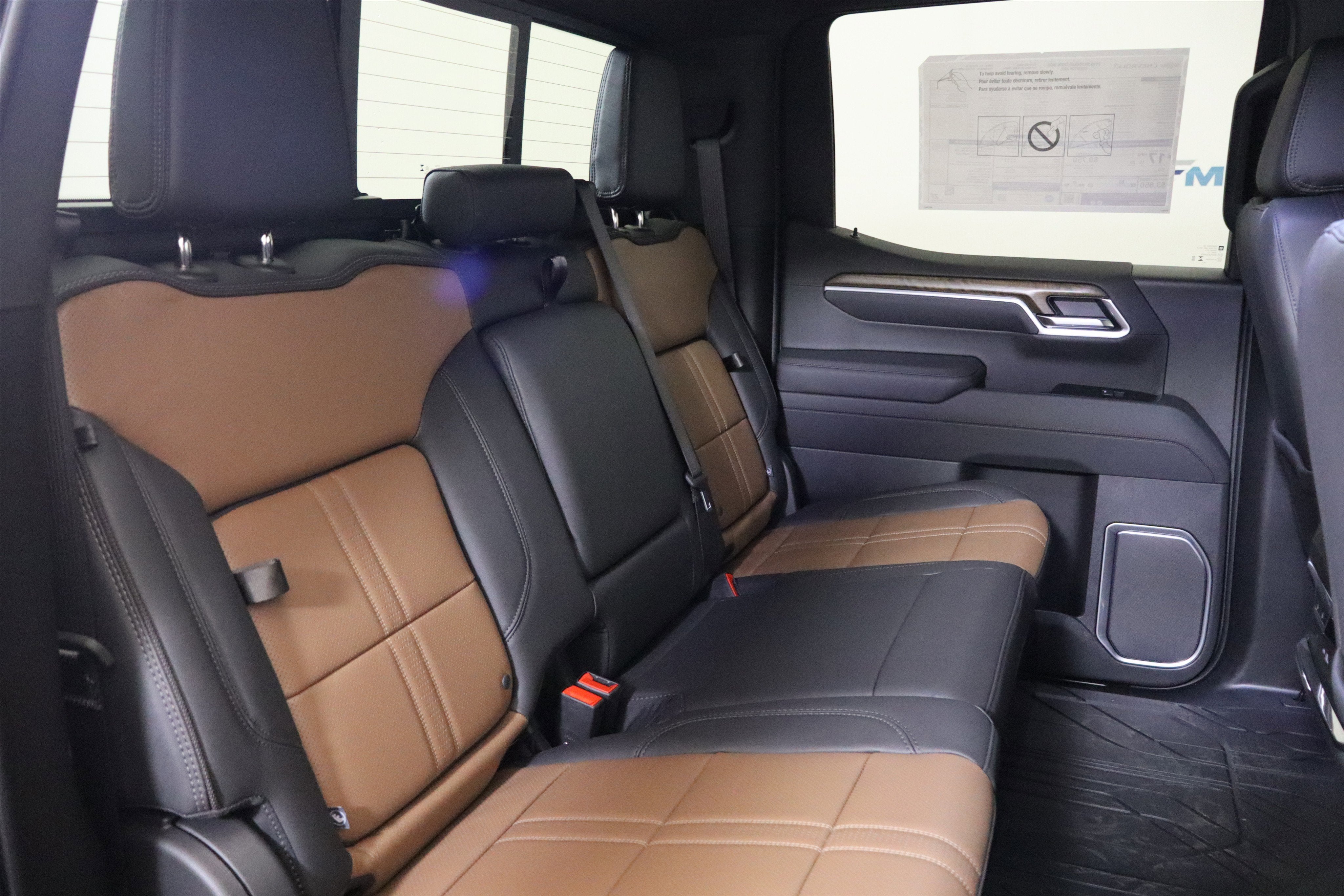 2026 Chevrolet Silverado 1500 High Country Crew Cab 4WD