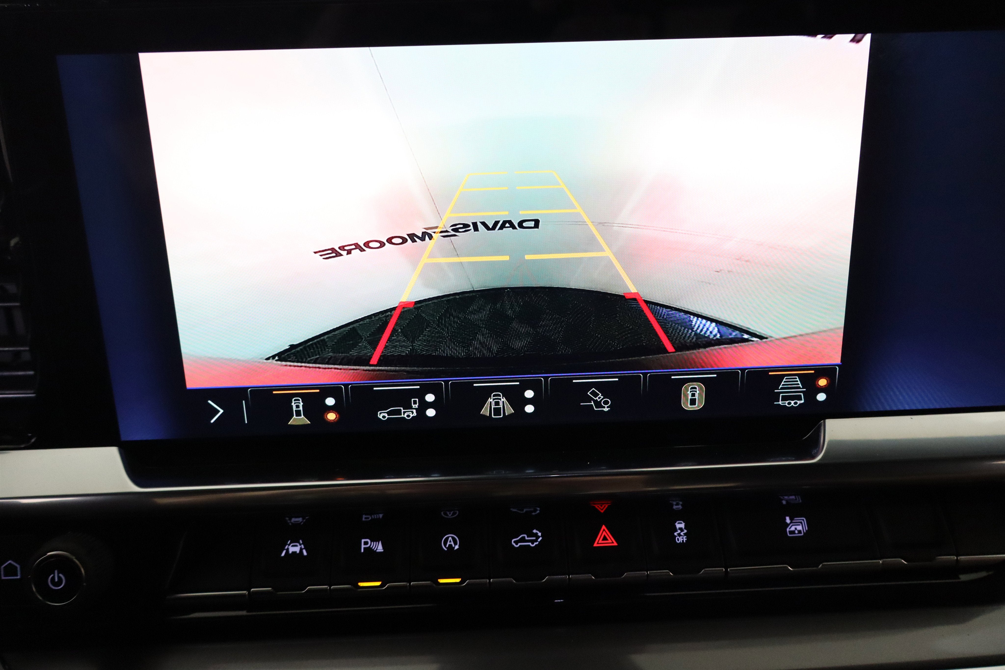 2026 Chevrolet Silverado 1500 High Country Crew Cab 4WD