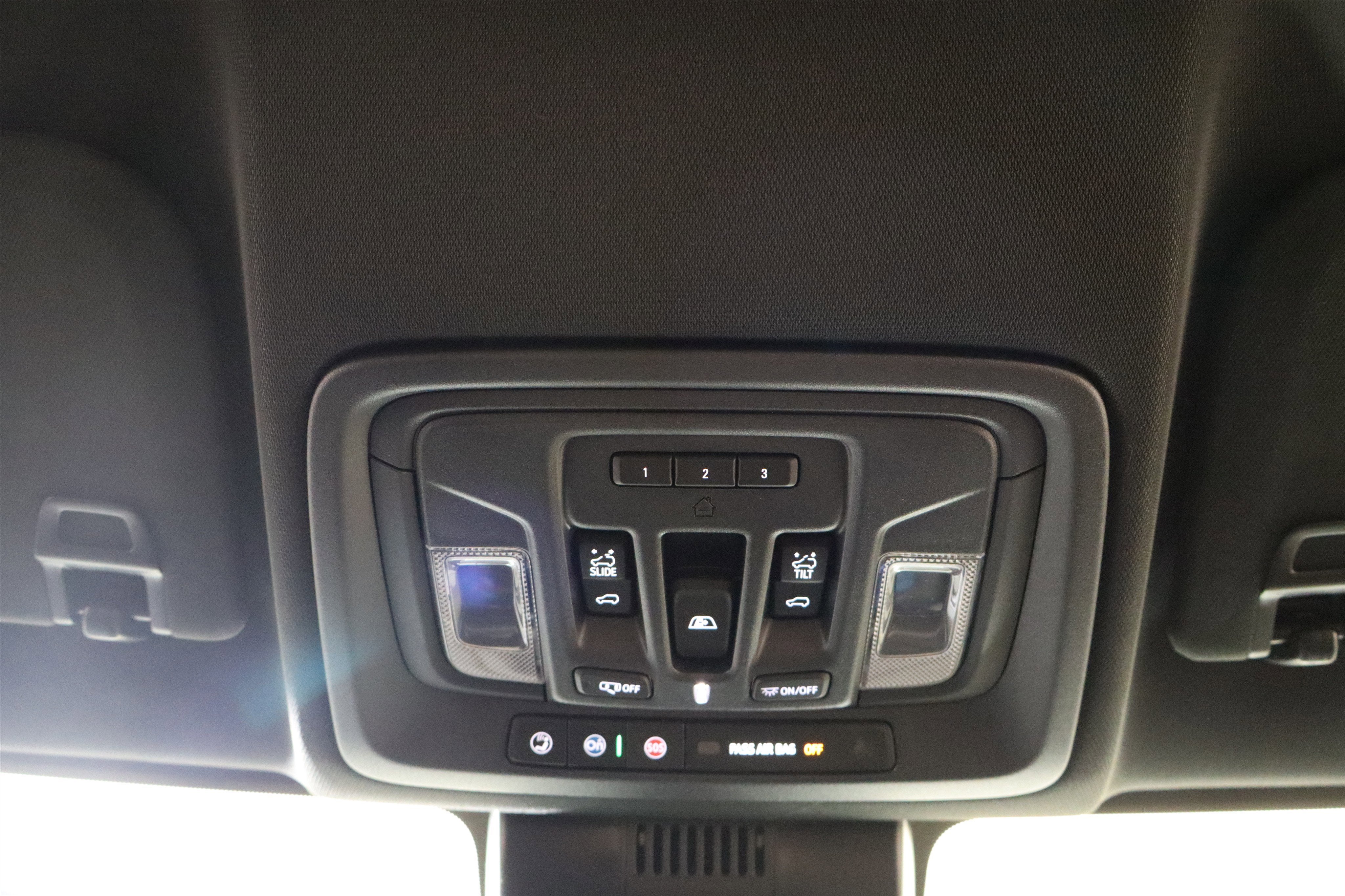 2026 Chevrolet Silverado 1500 High Country Crew Cab 4WD