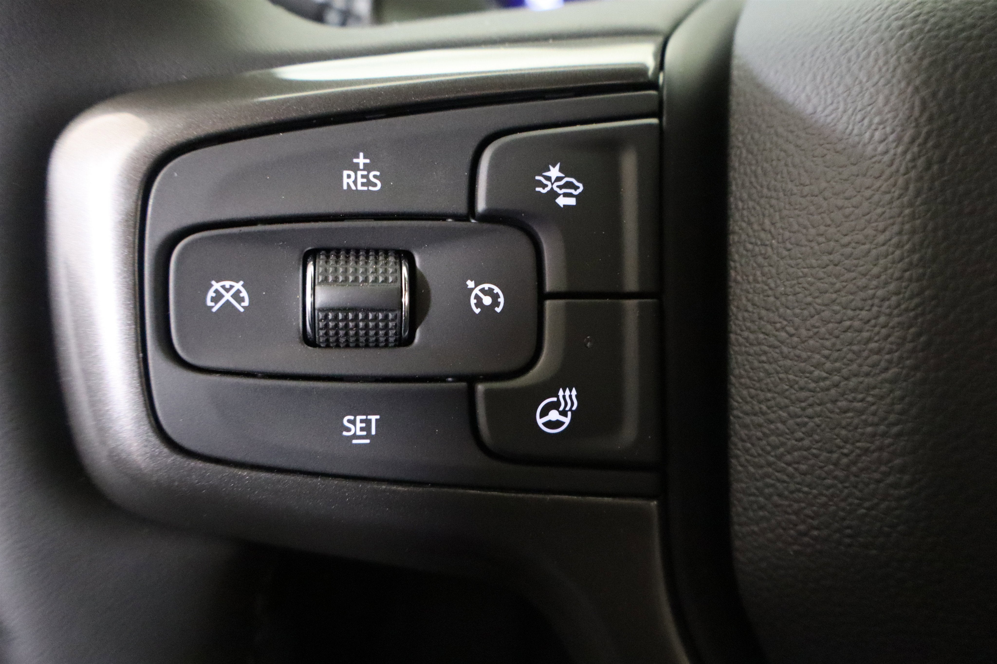 2026 Chevrolet Silverado 1500 High Country Crew Cab 4WD