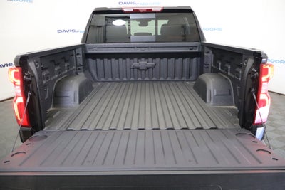 2026 Chevrolet Silverado 1500 High Country Crew Cab 4WD